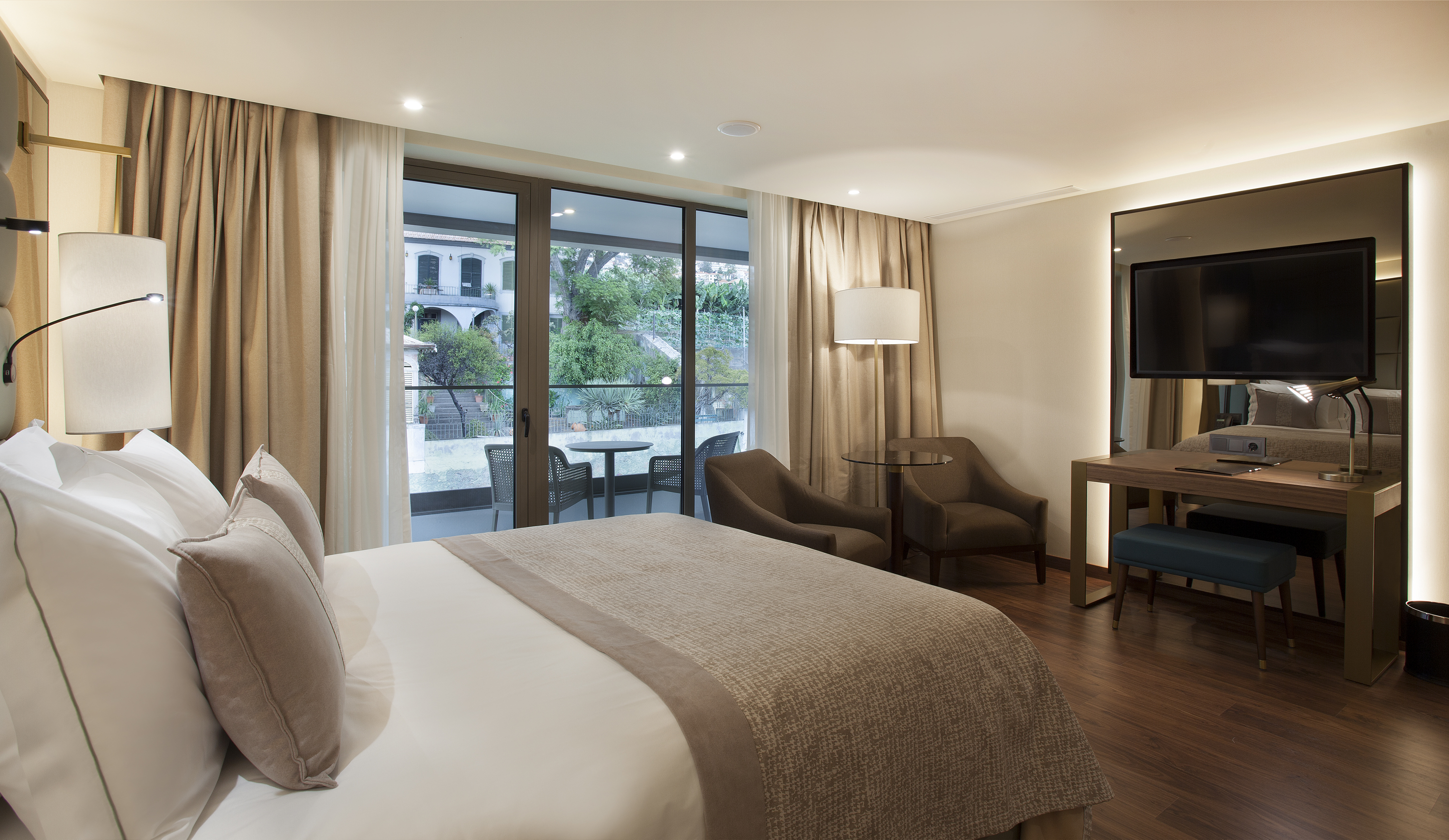 Double Superior Sea View