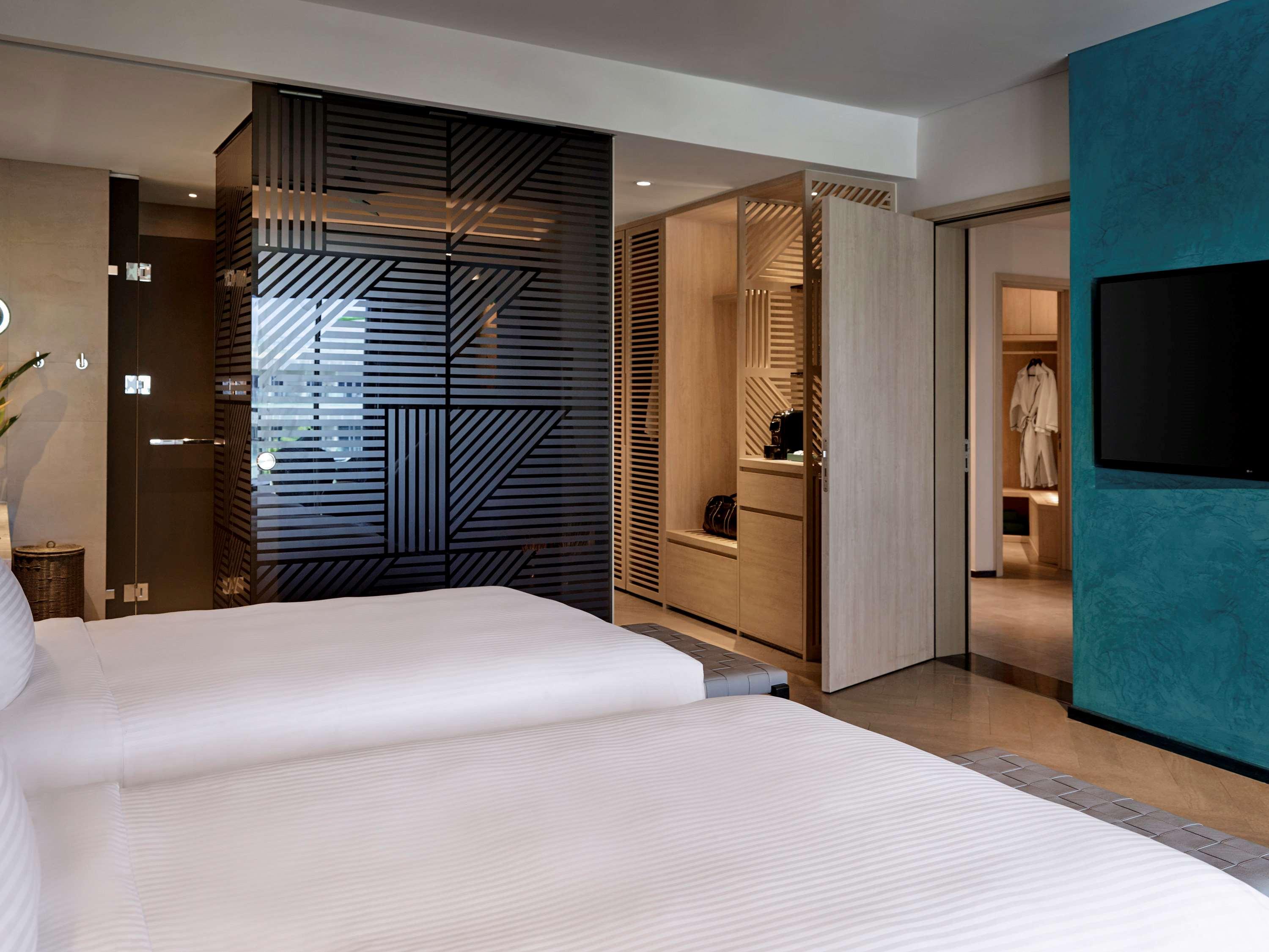 Twin Deluxe Garden View