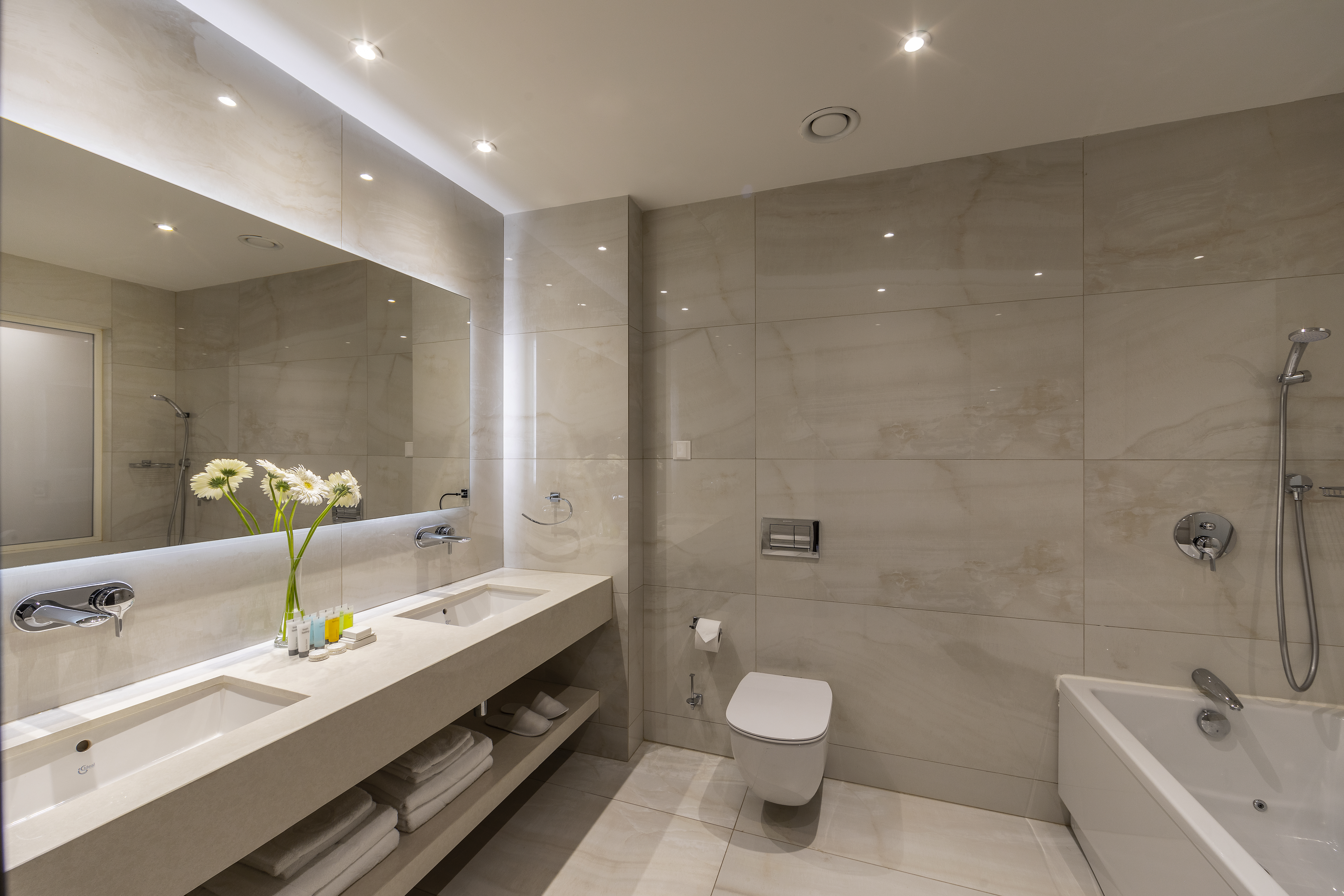 Family Room Side Sea View