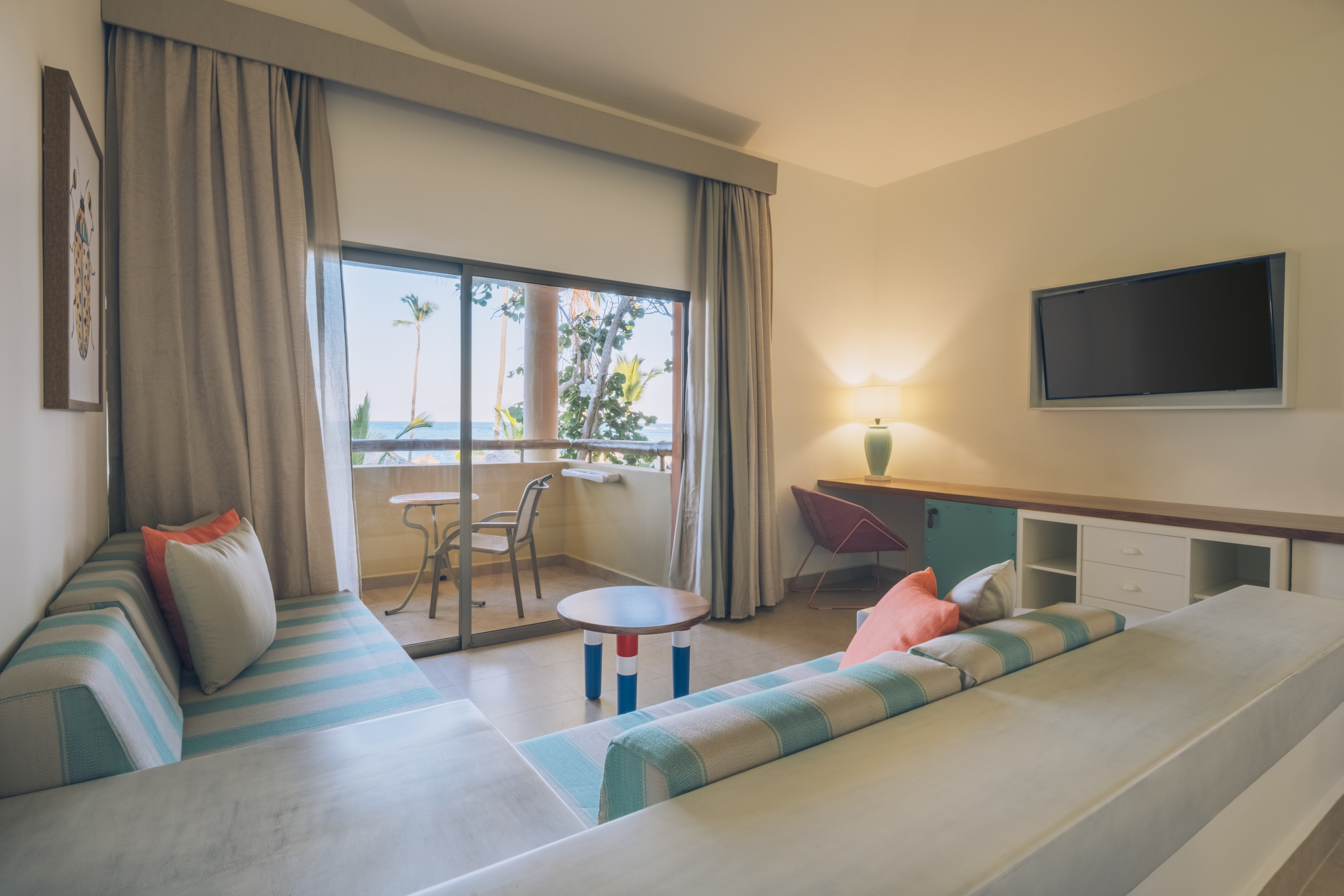 Junior Suite Ocean Front