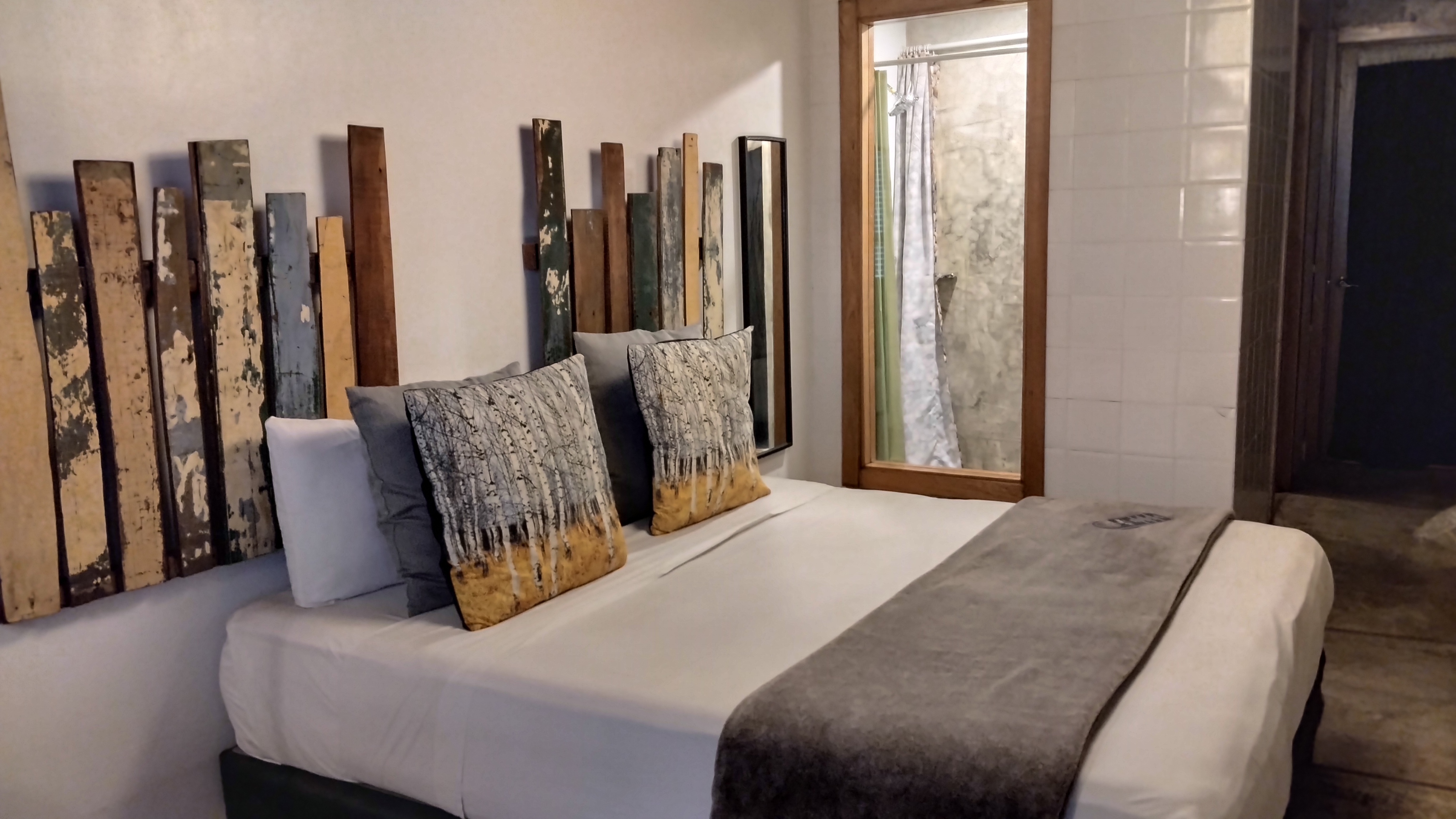 Room Deluxe with Balcony