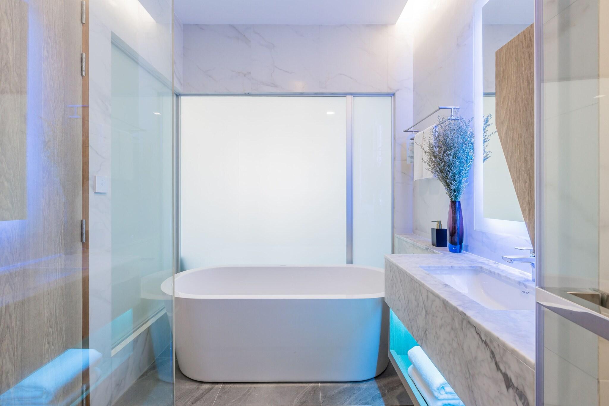 Double Deluxe with Jacuzzi