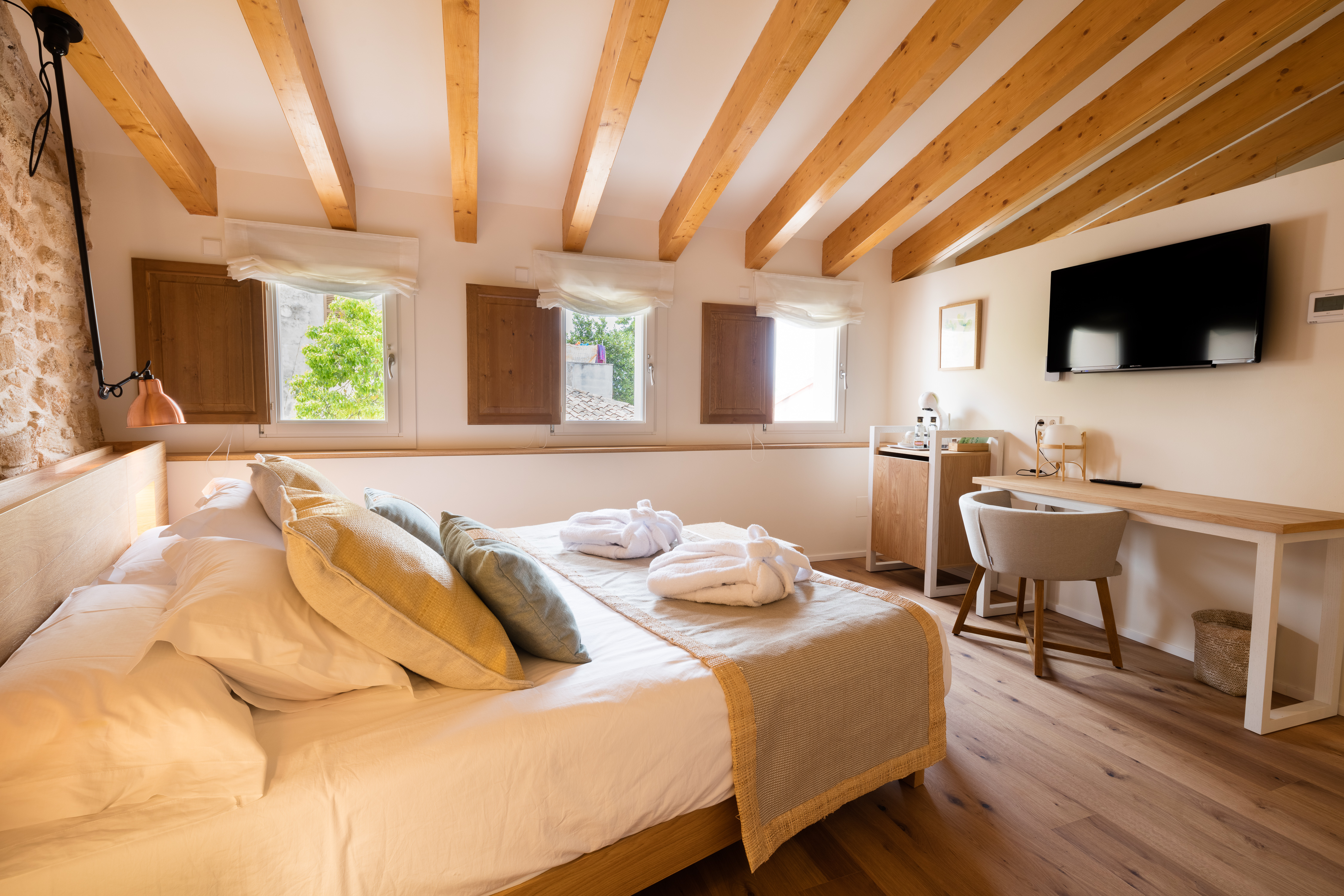 Double or Twin Deluxe