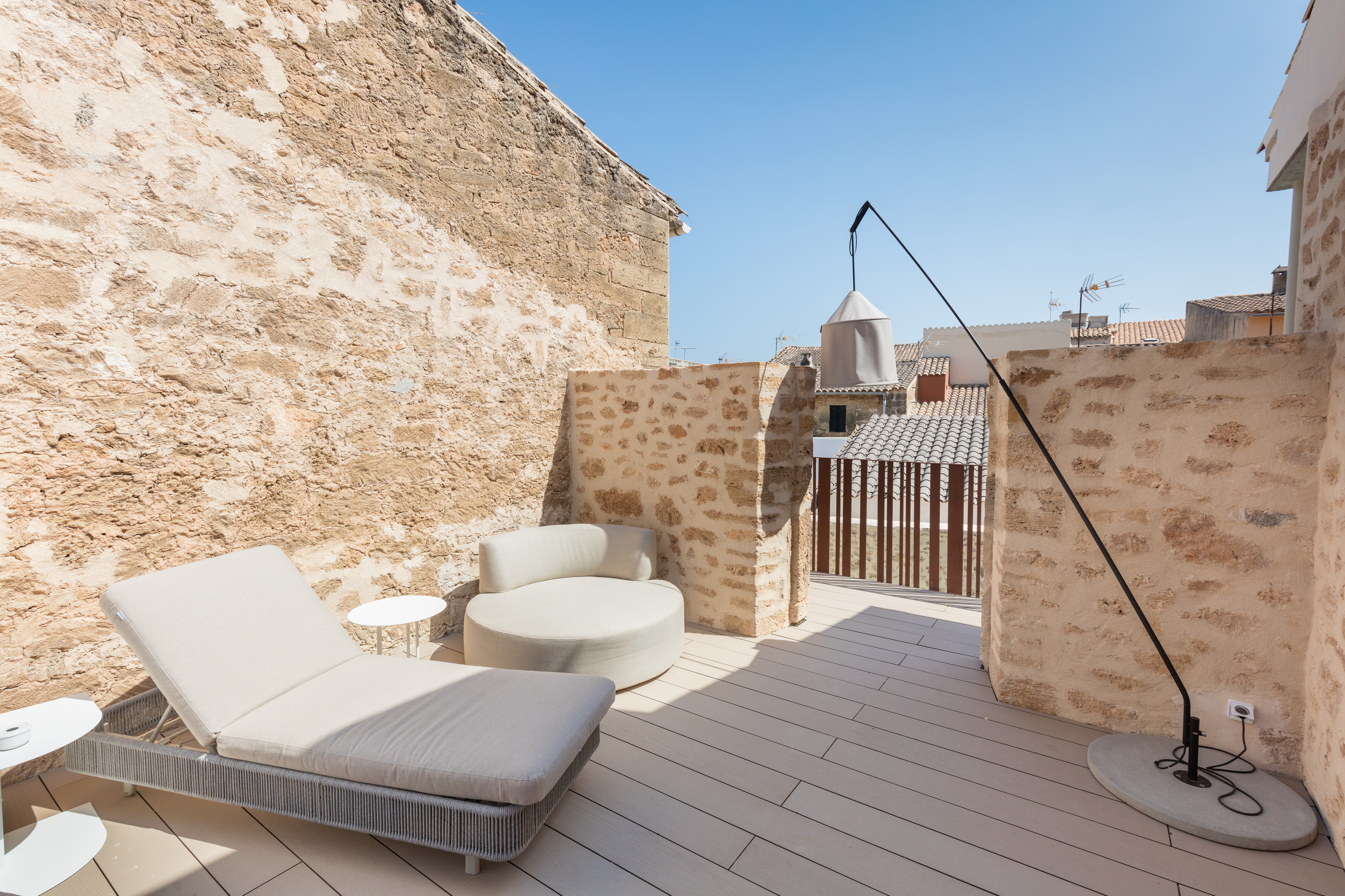 Double or Twin Deluxe with Jacuzzi