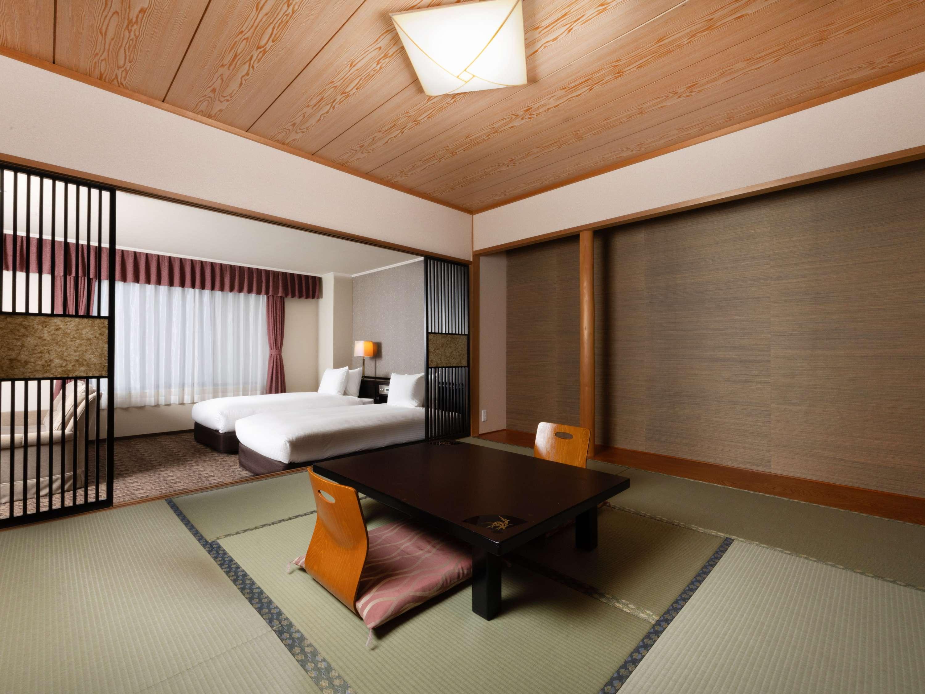 Quadruple Japanese Room with Views