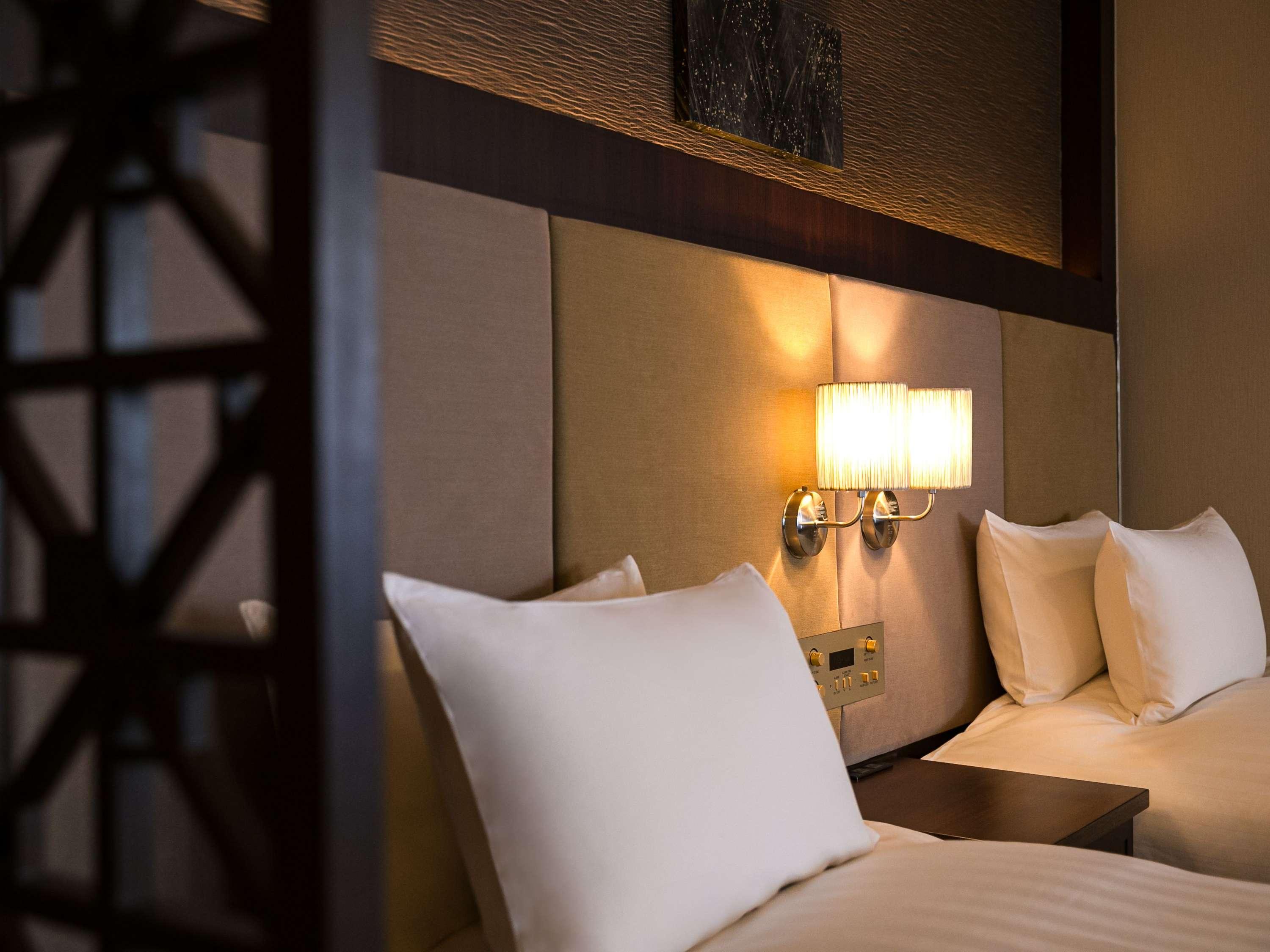 Quadruple Japanese Room with Views