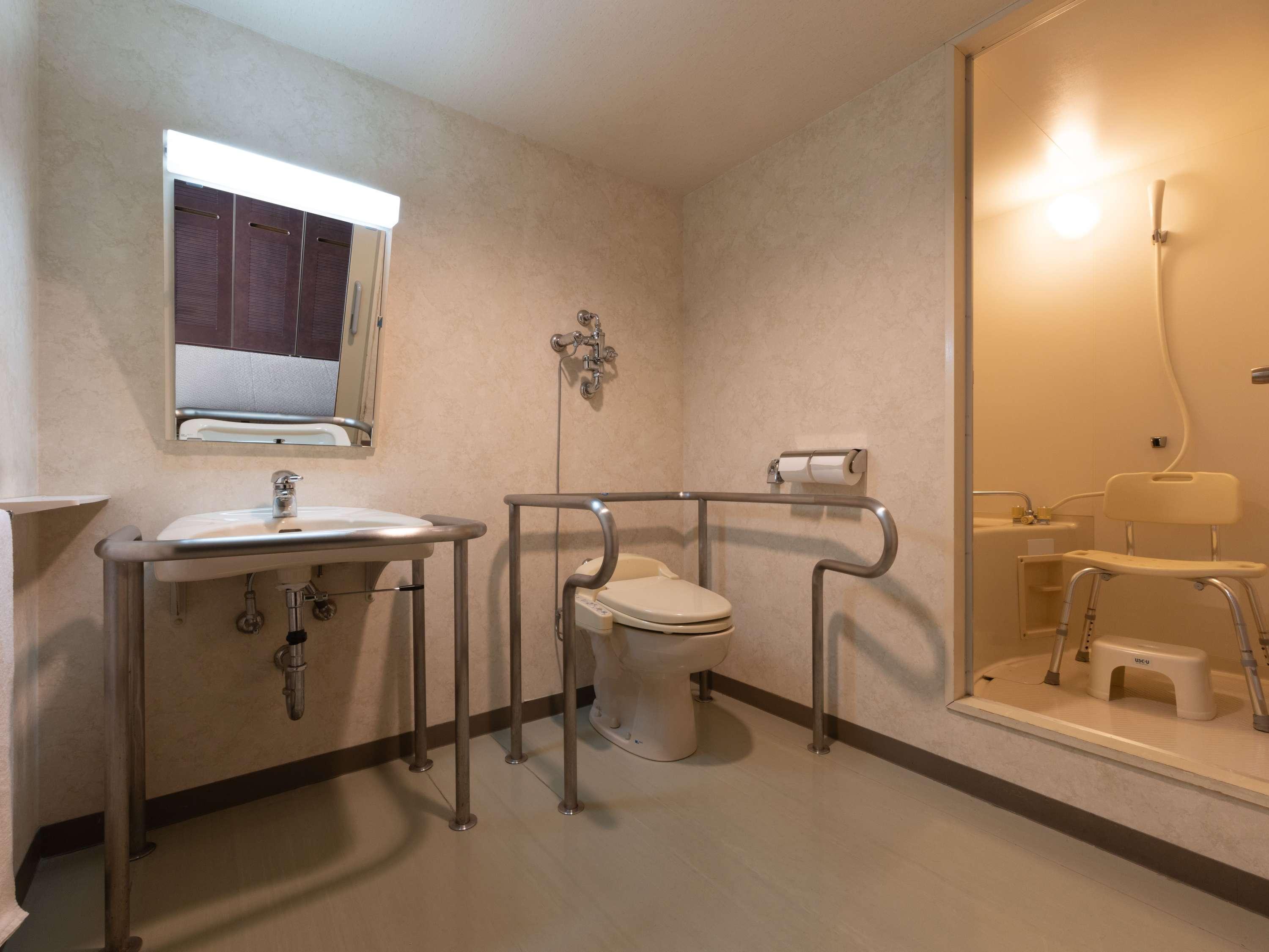 Quadruple Japanese Room with Views