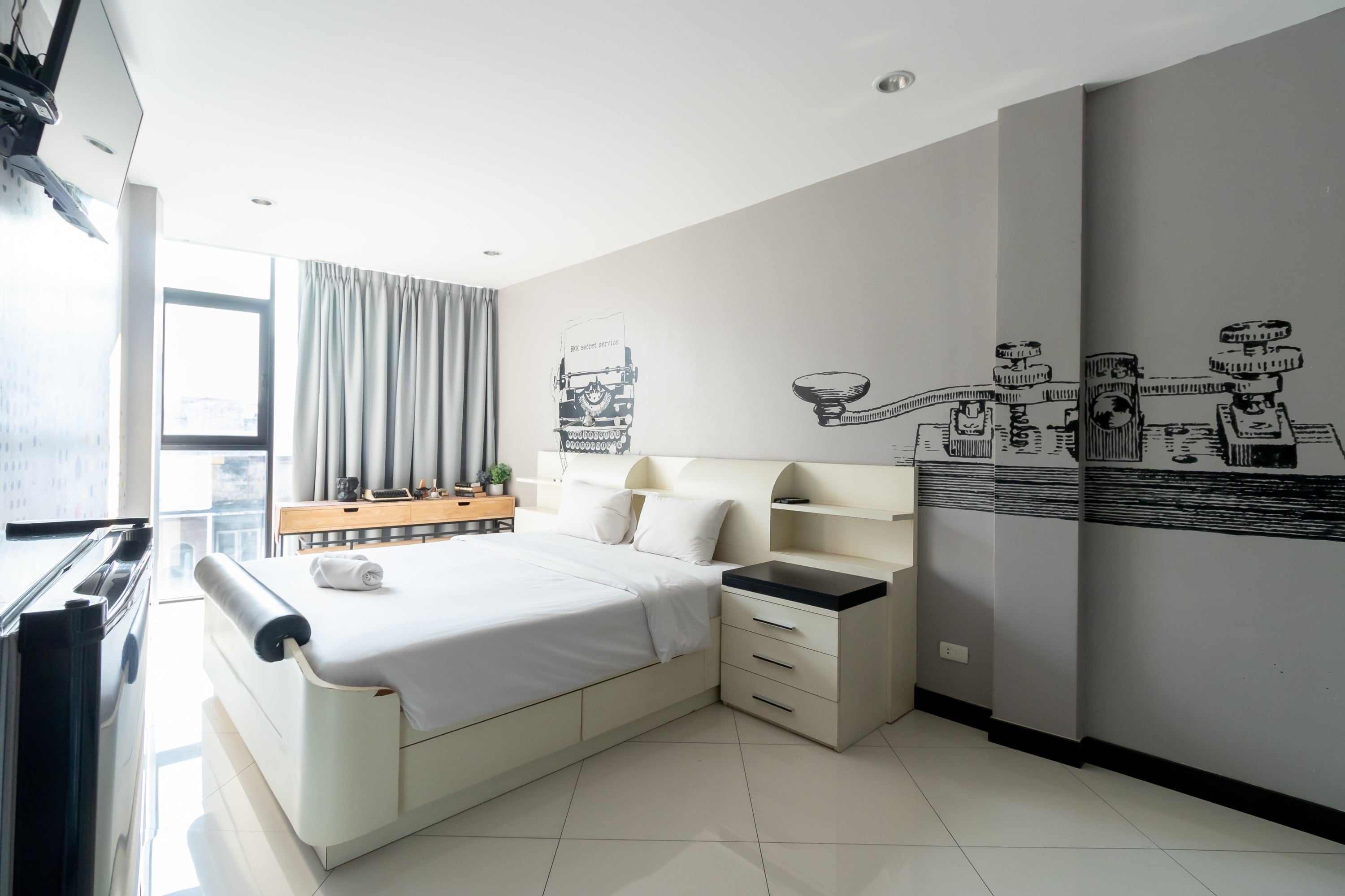 Double King Size Bed