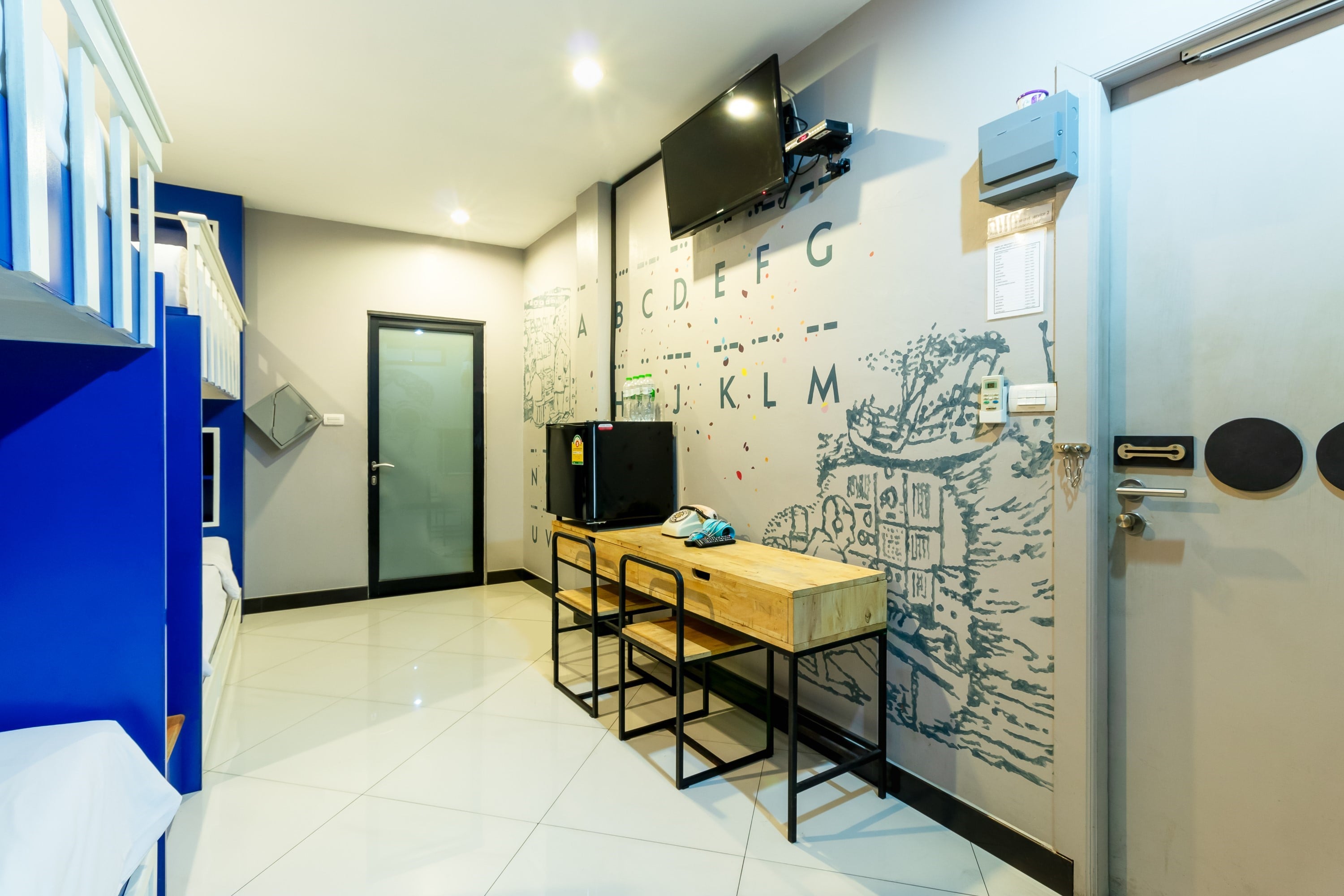 Quadruple Capacity 4