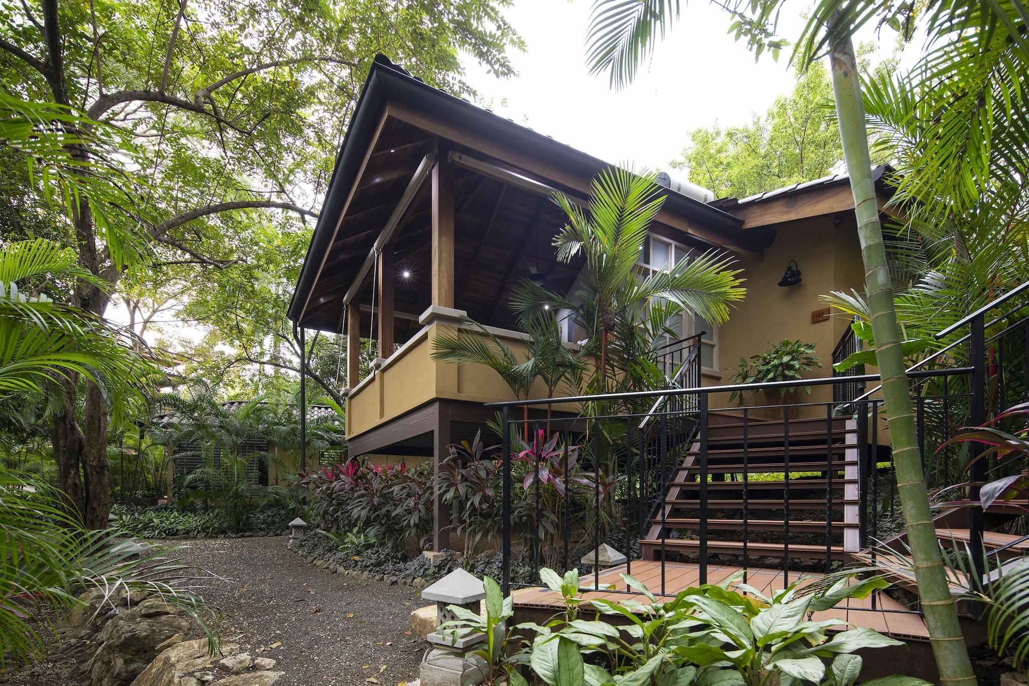 Bungalow Deluxe Garden View