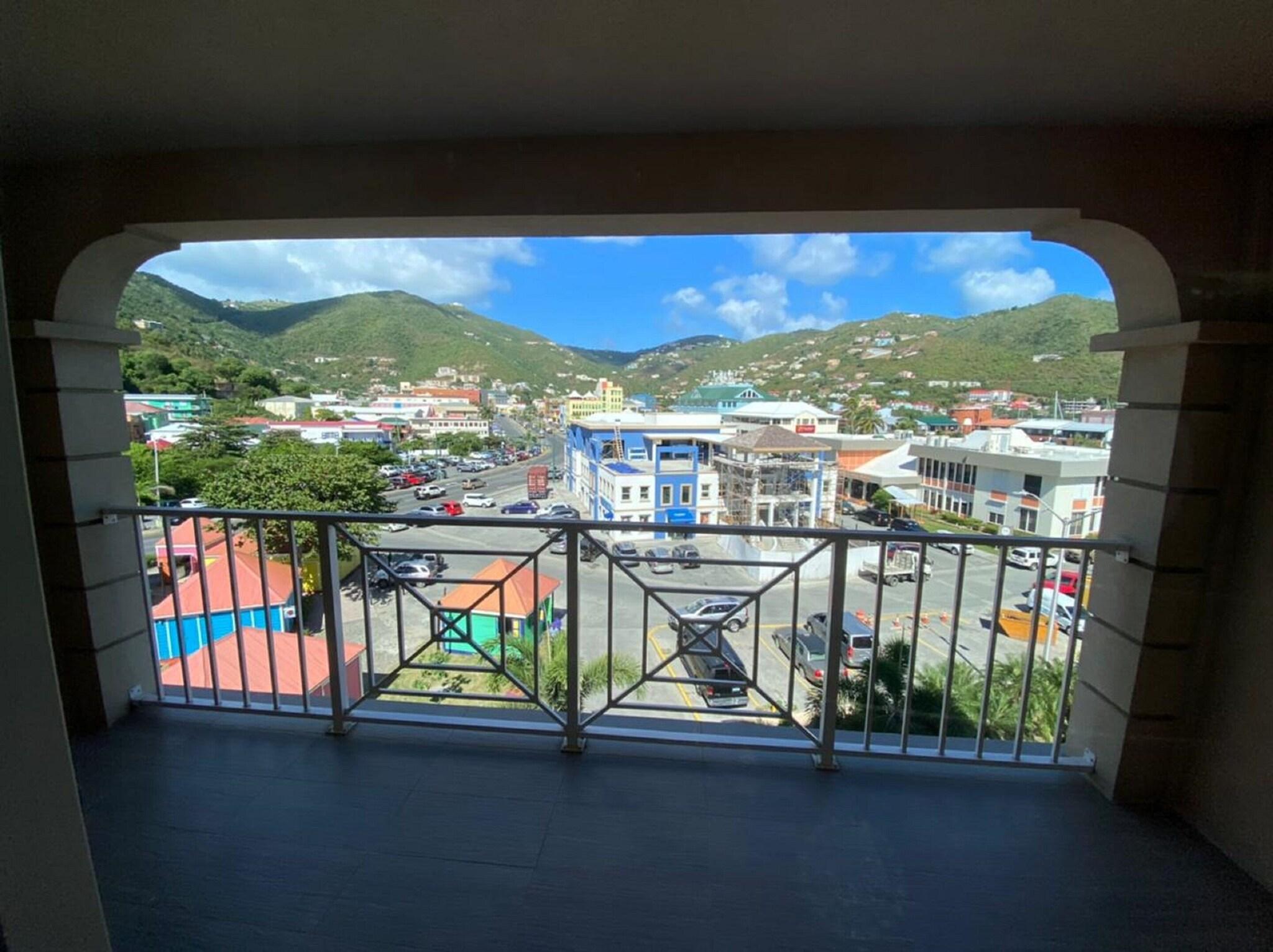 Double Premium City View