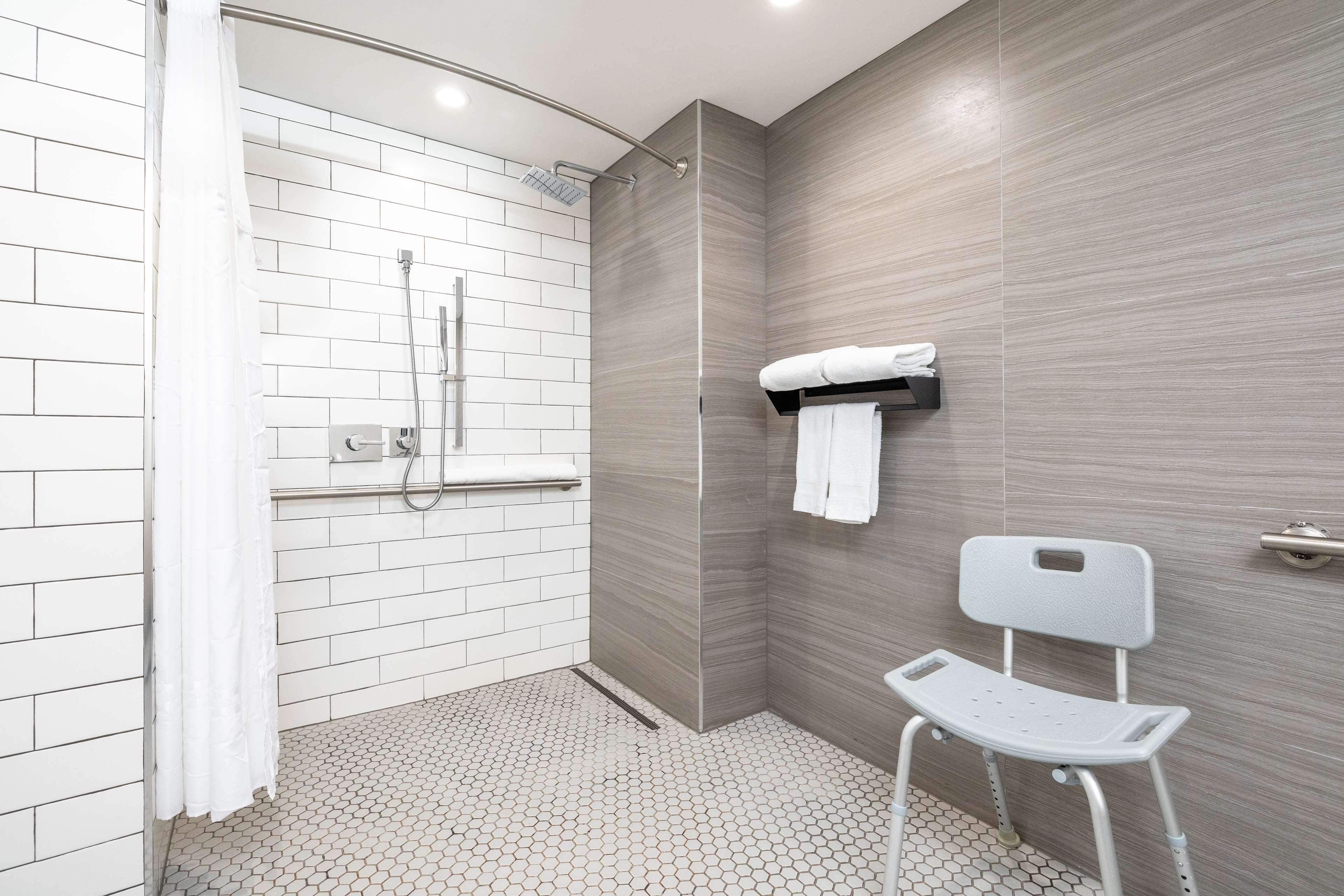 Double Accessible-queen Size Bed