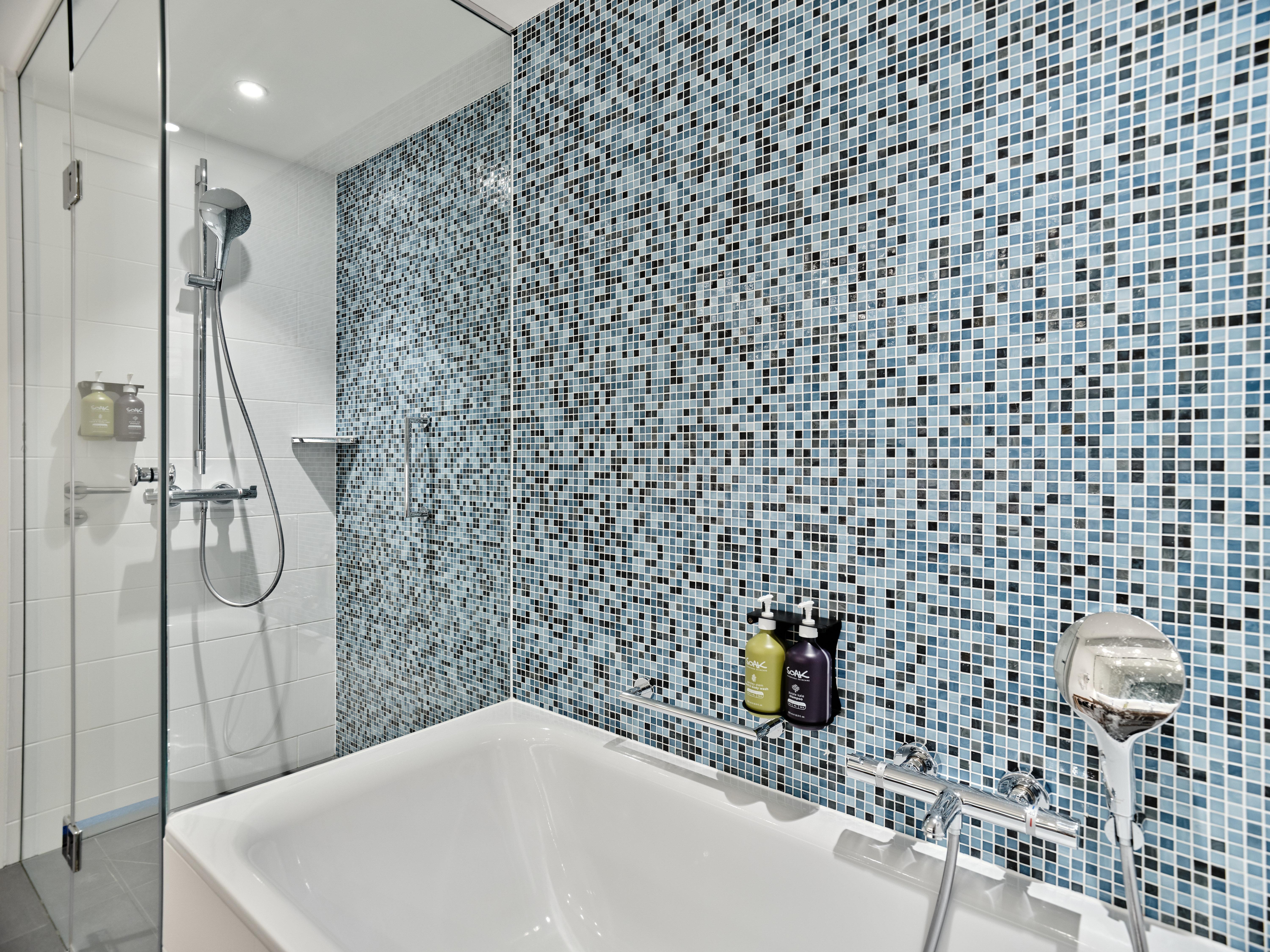 Double Premium Queen Bed