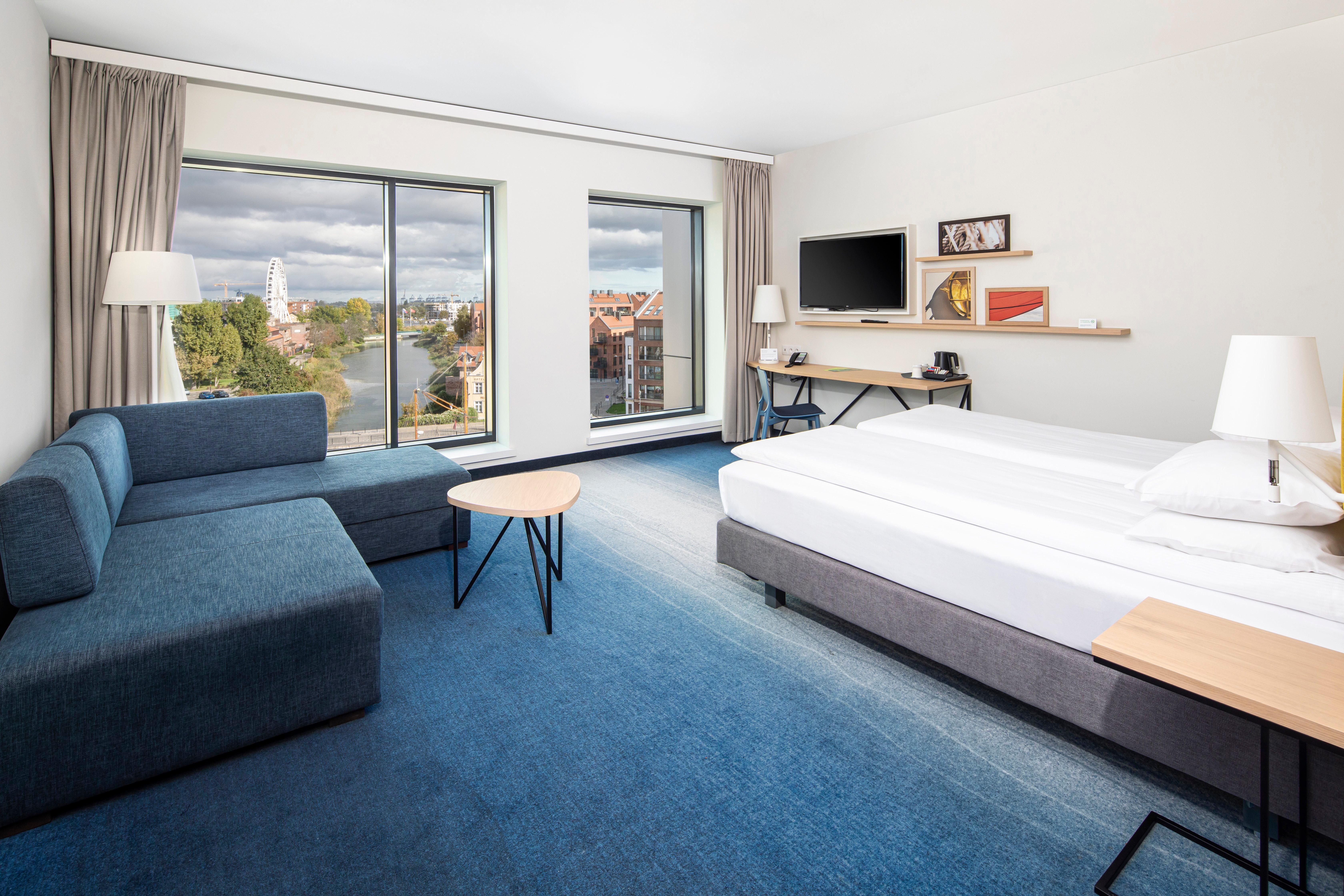 Double Premium Queen Bed