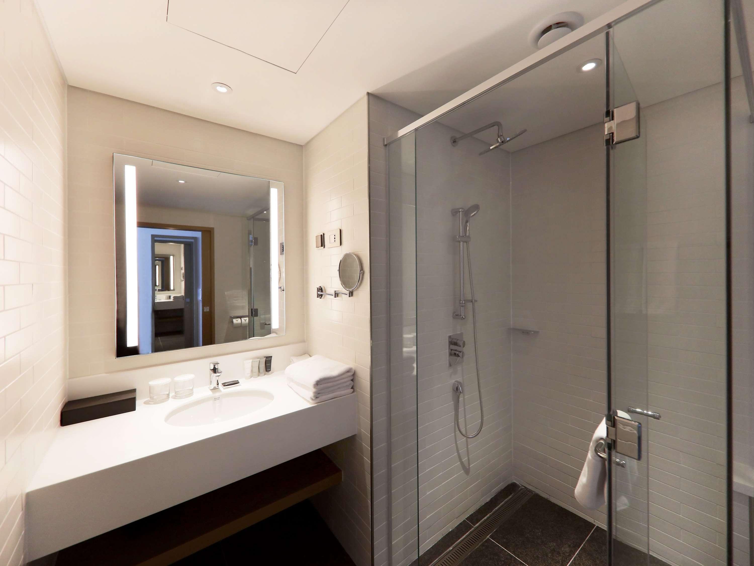 Family Room Superior Partial Ocean View