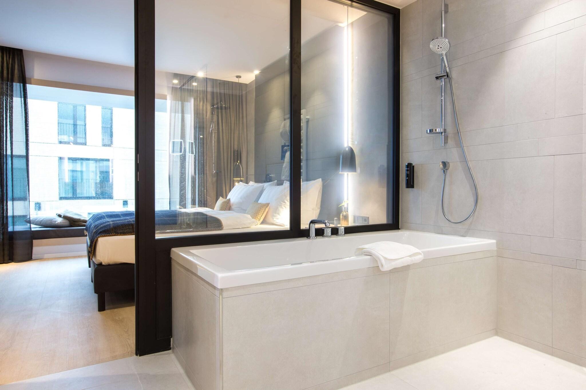 Suite King Bed One Bedroom 