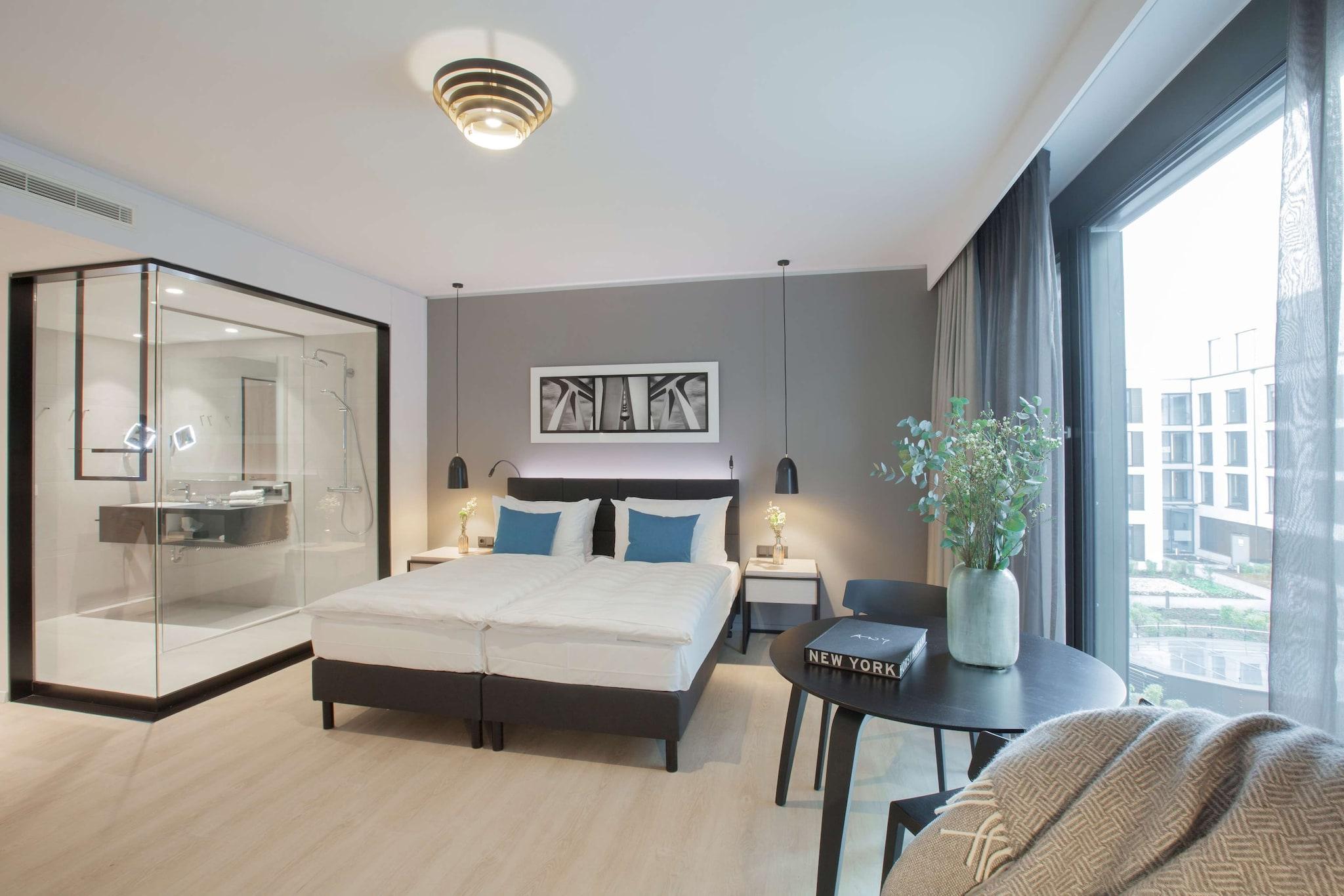 Double Superior King Bed