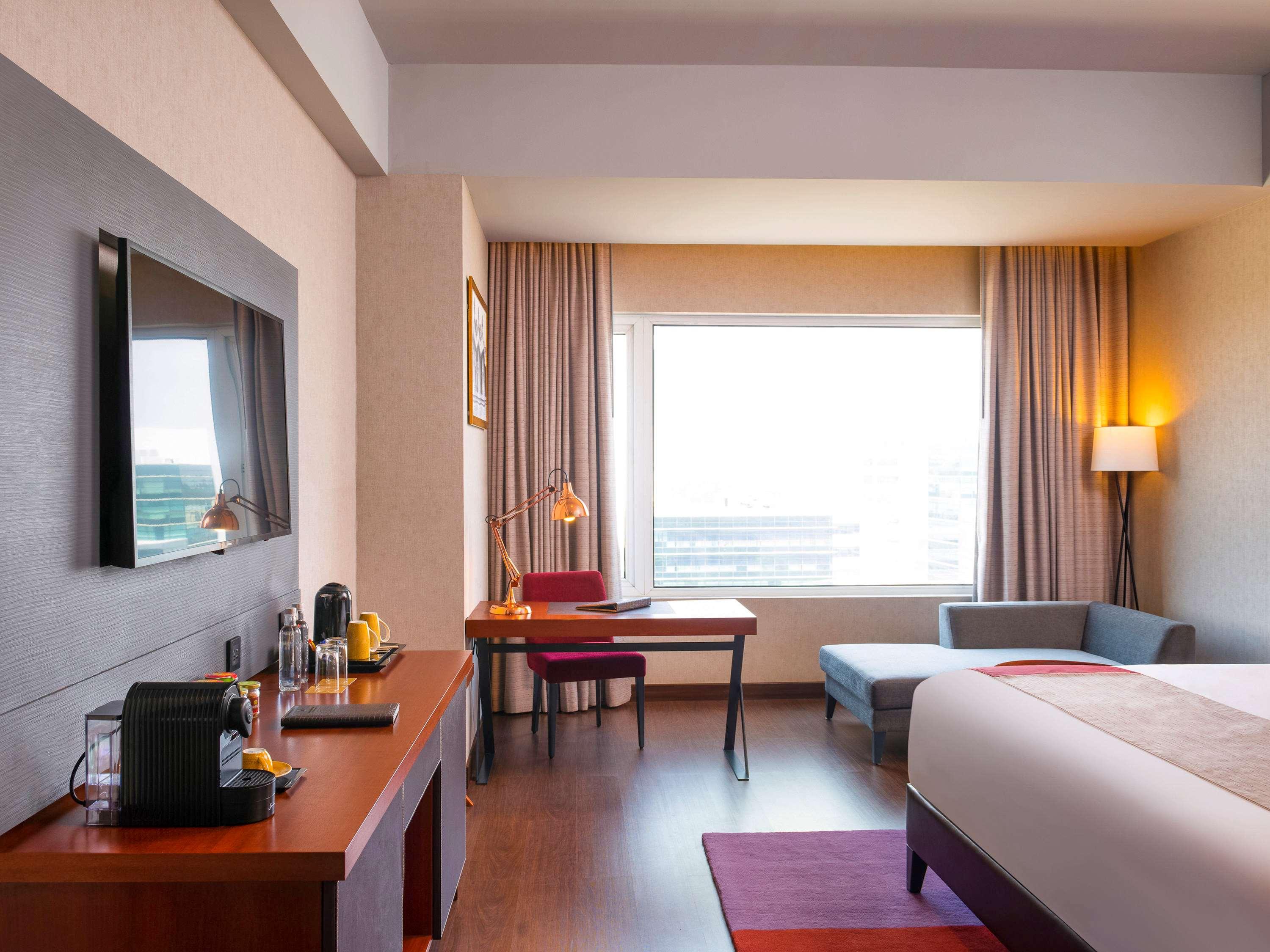 Double Executive King Bed