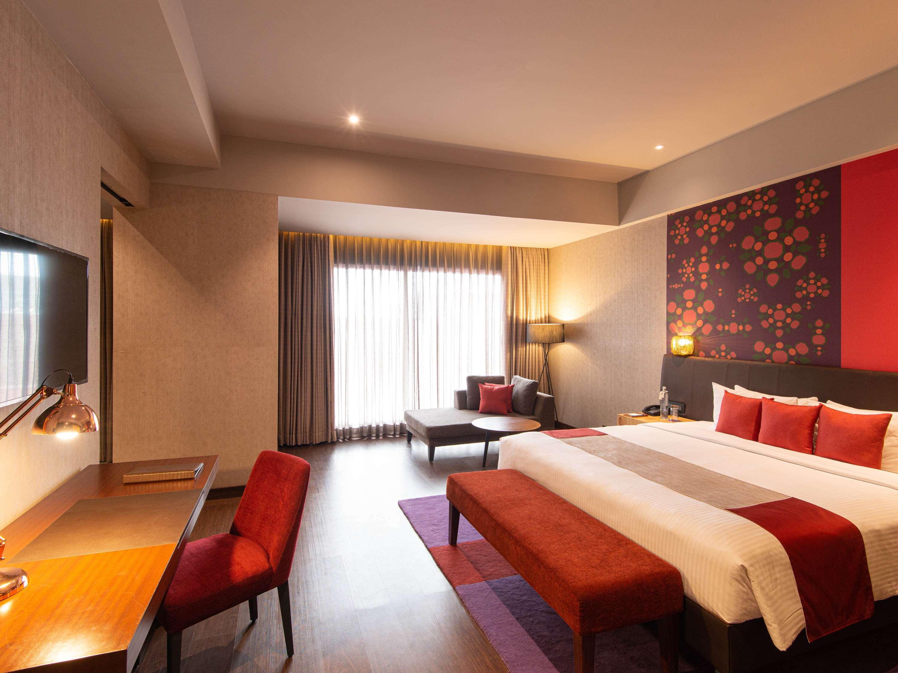 Suite Superior with Balcony