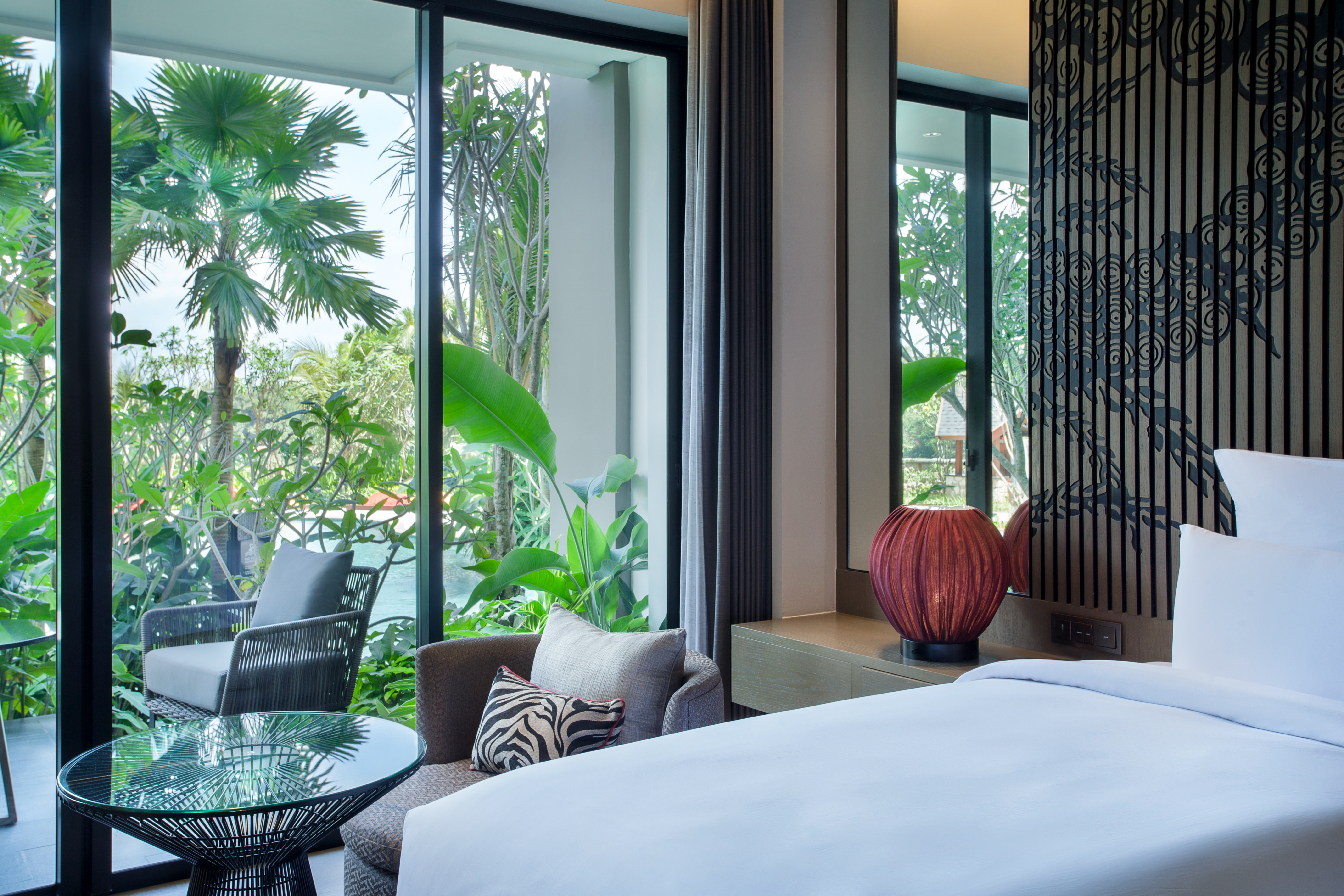 Twin Deluxe Pool View