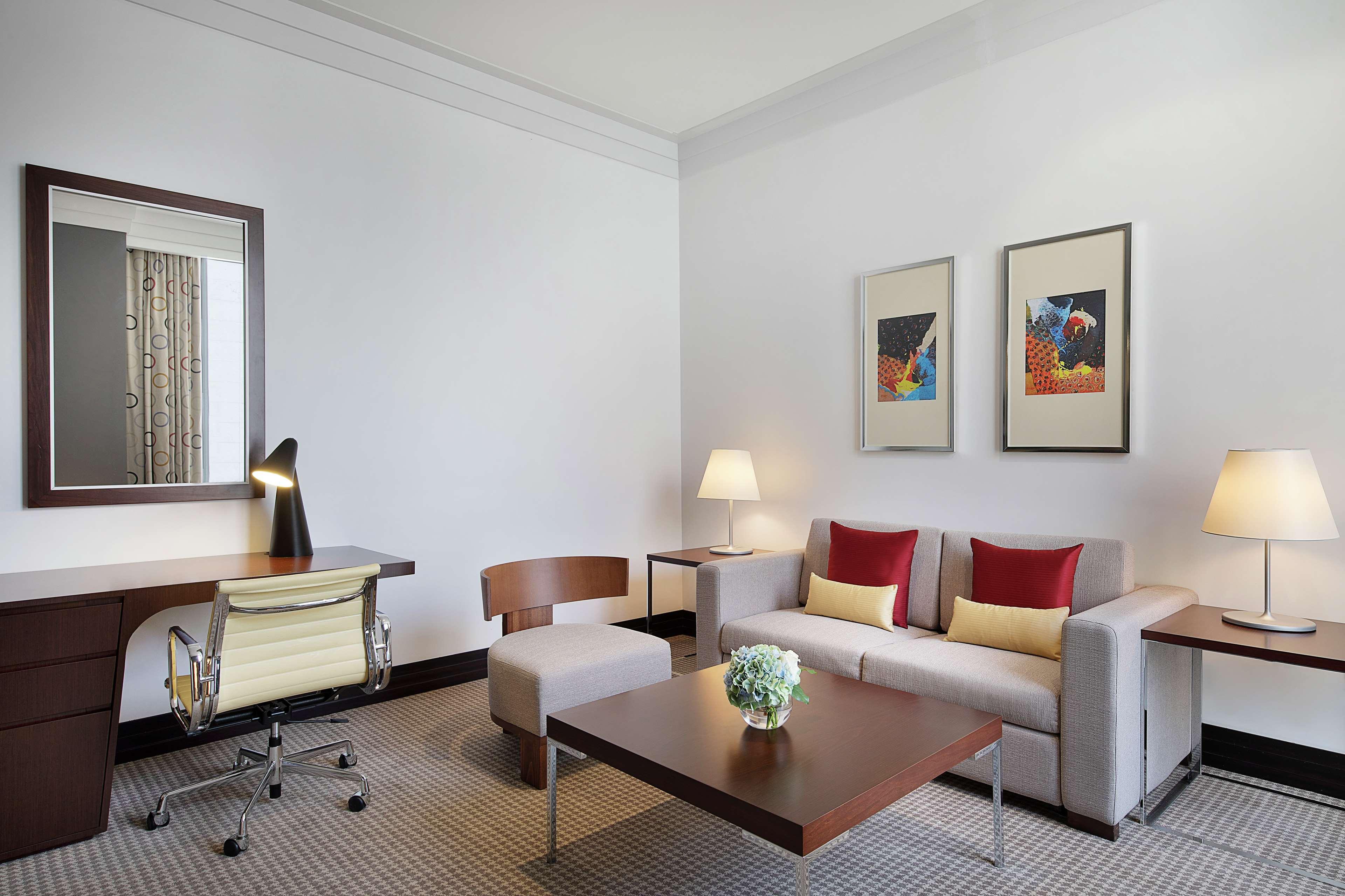 Junior Suite King Size Bed