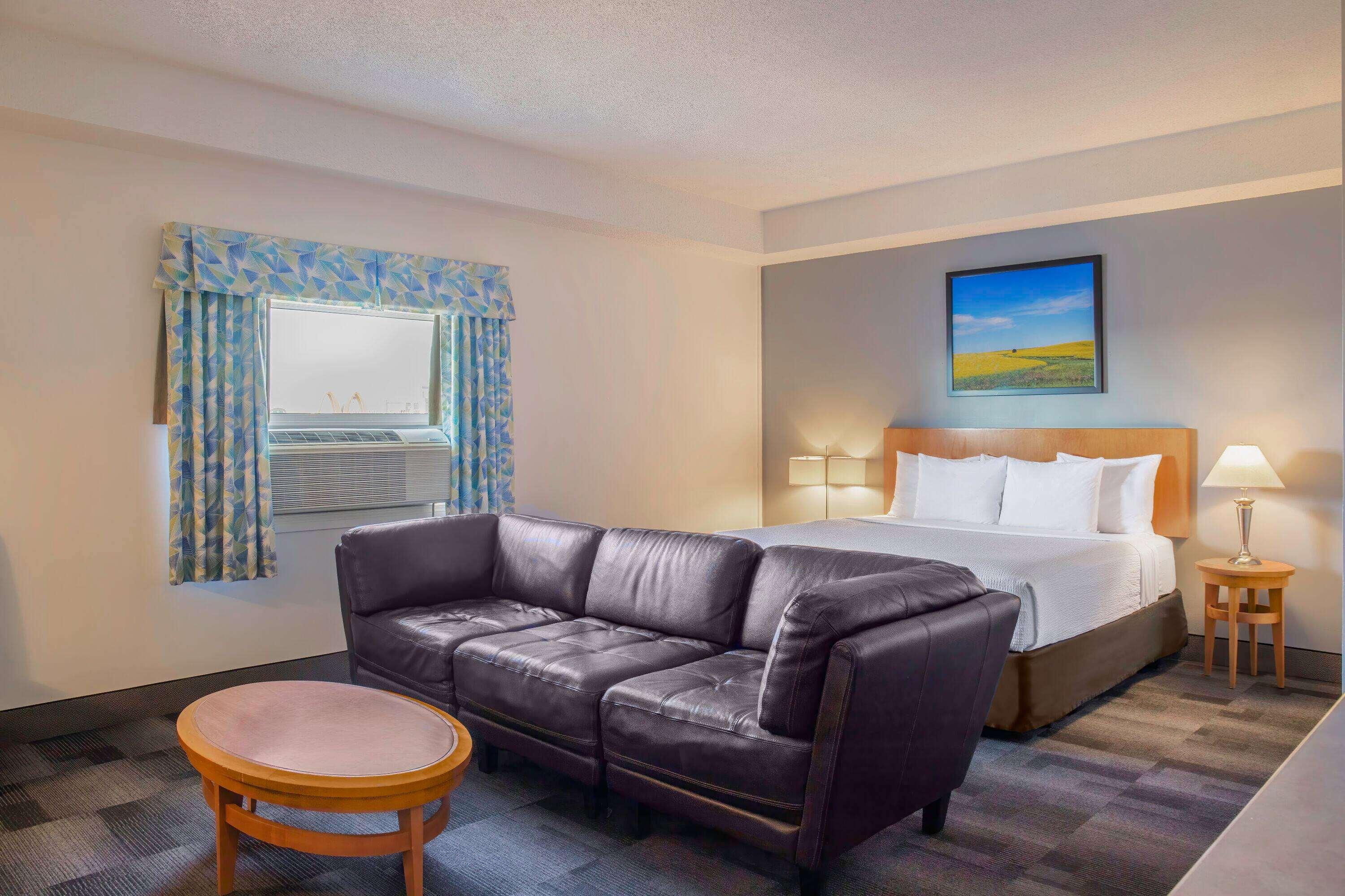 Room Deluxe Queen Bed