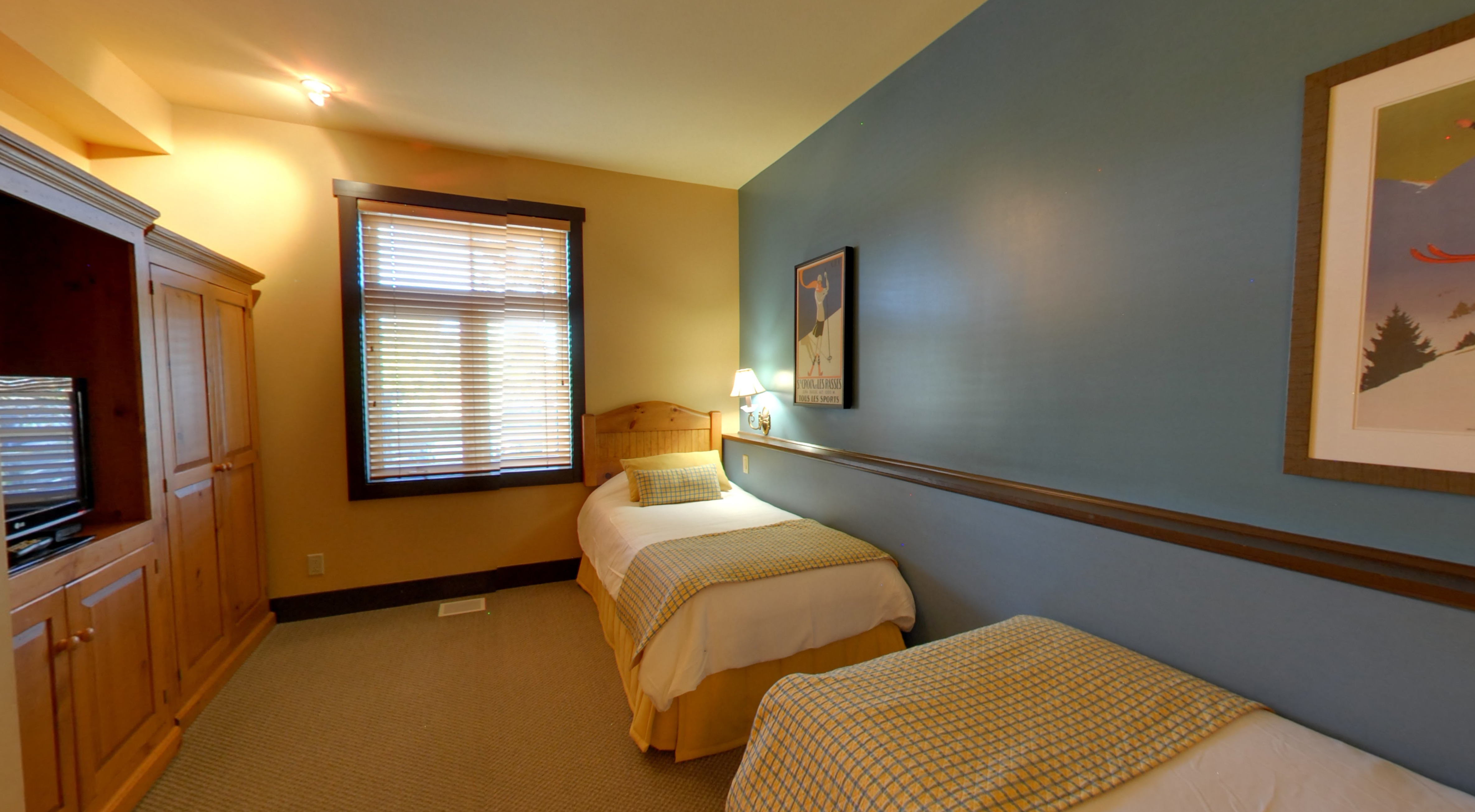 Suite King Bed Two Bedrooms