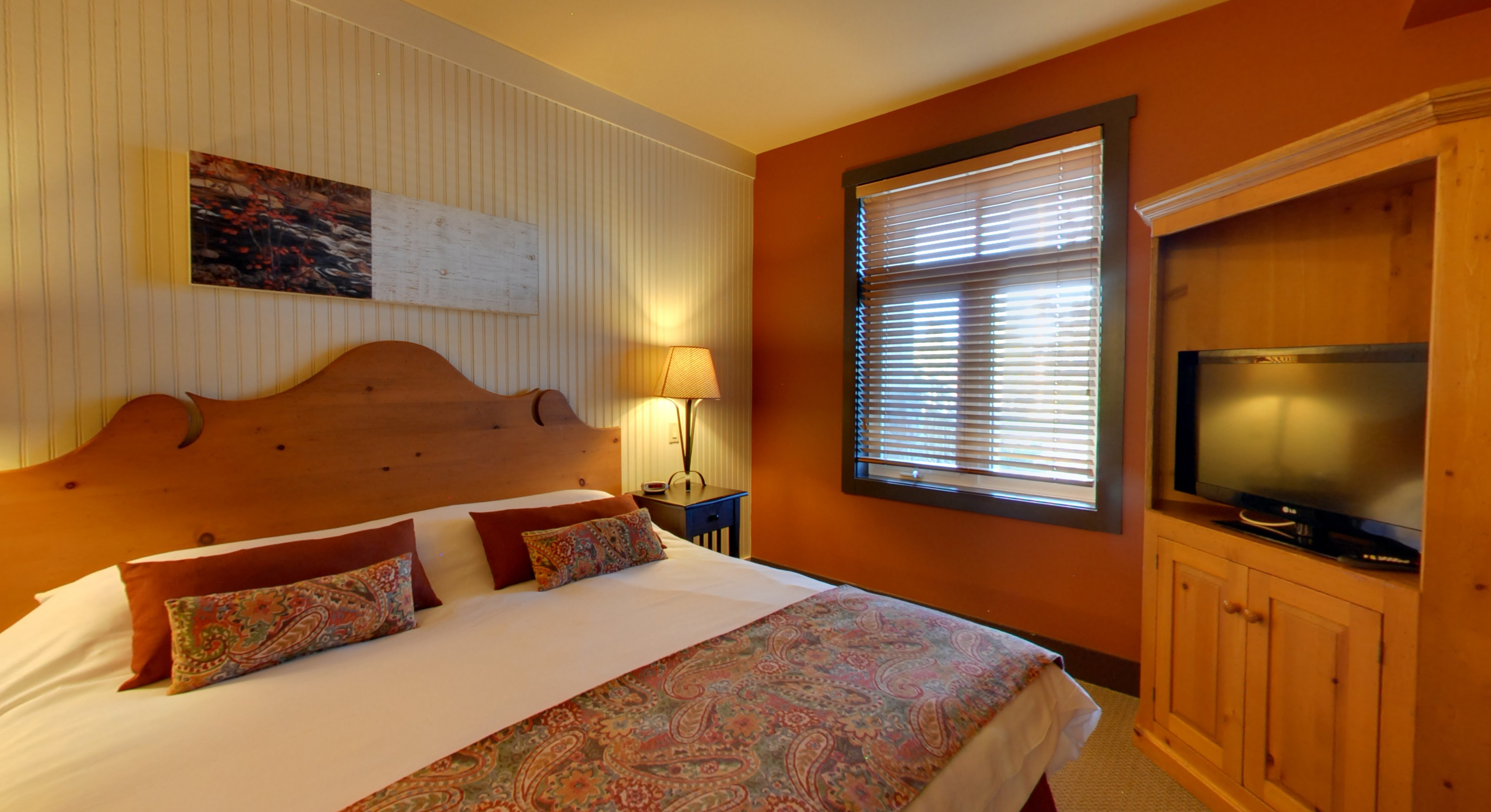 Suite King Bed Two Bedrooms