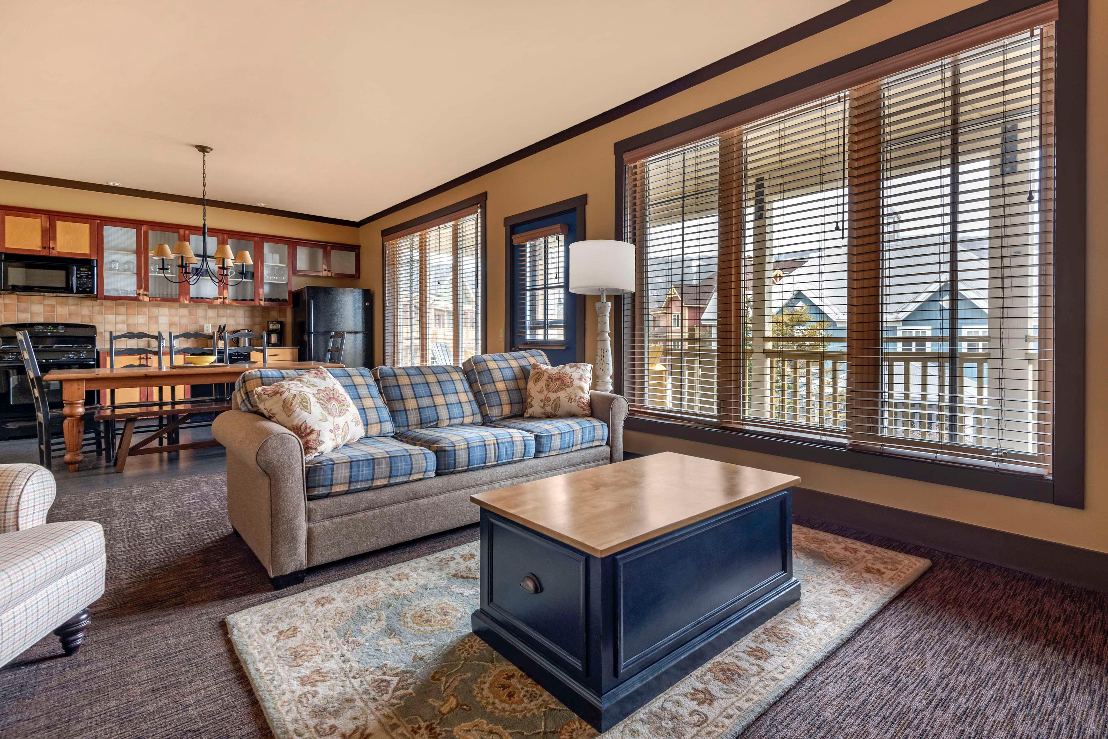 Suite King Bed Two Bedrooms