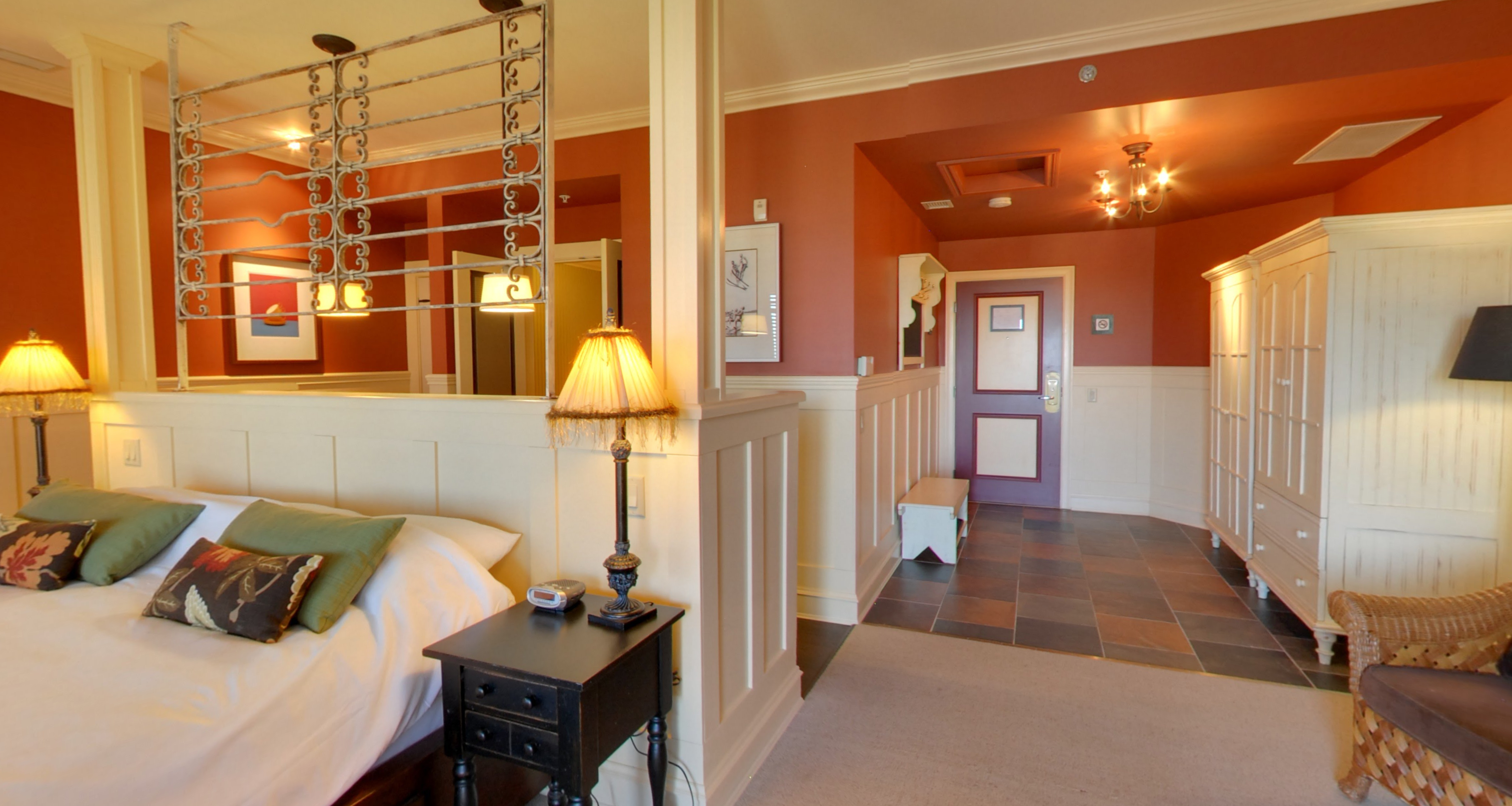 Studio King Size Bed