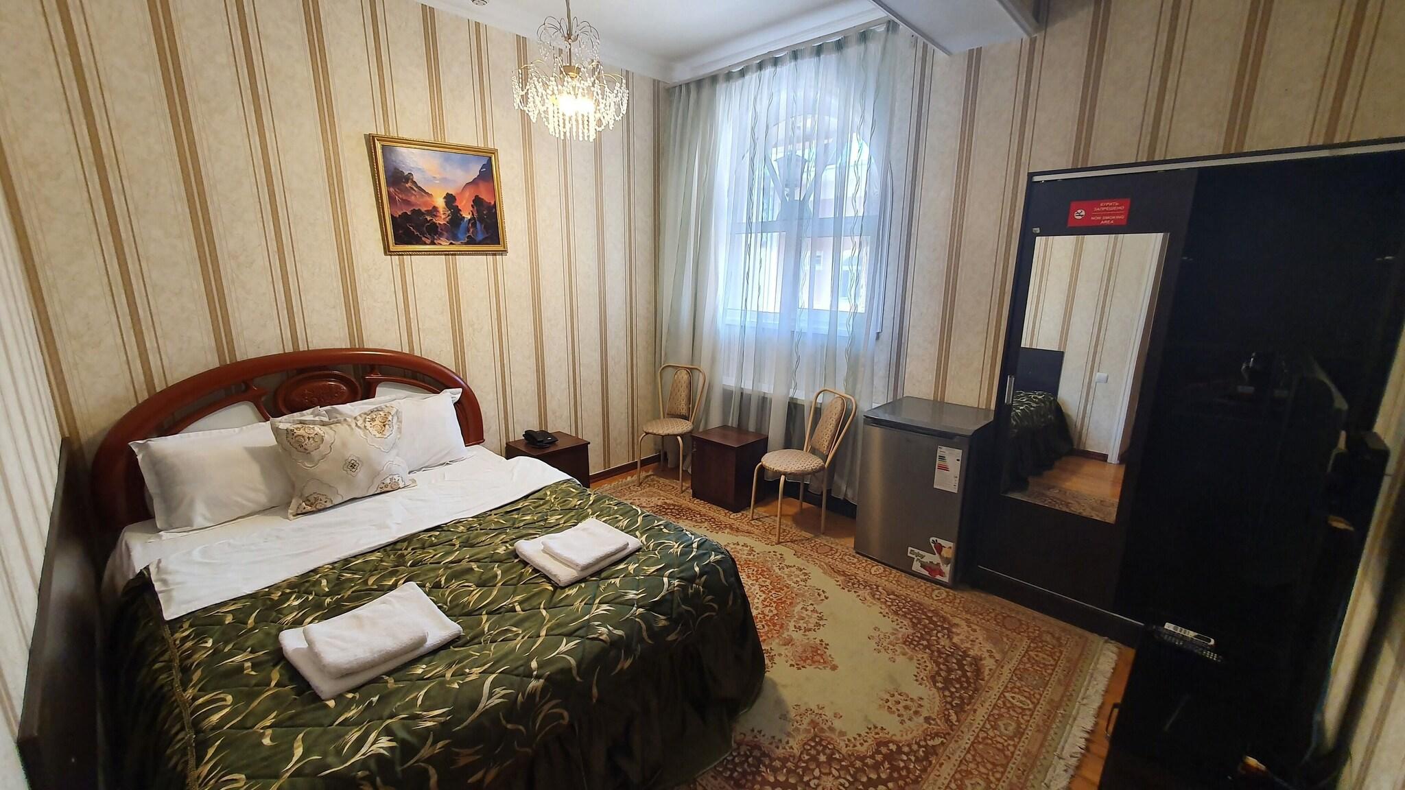 Double Classic King Bed