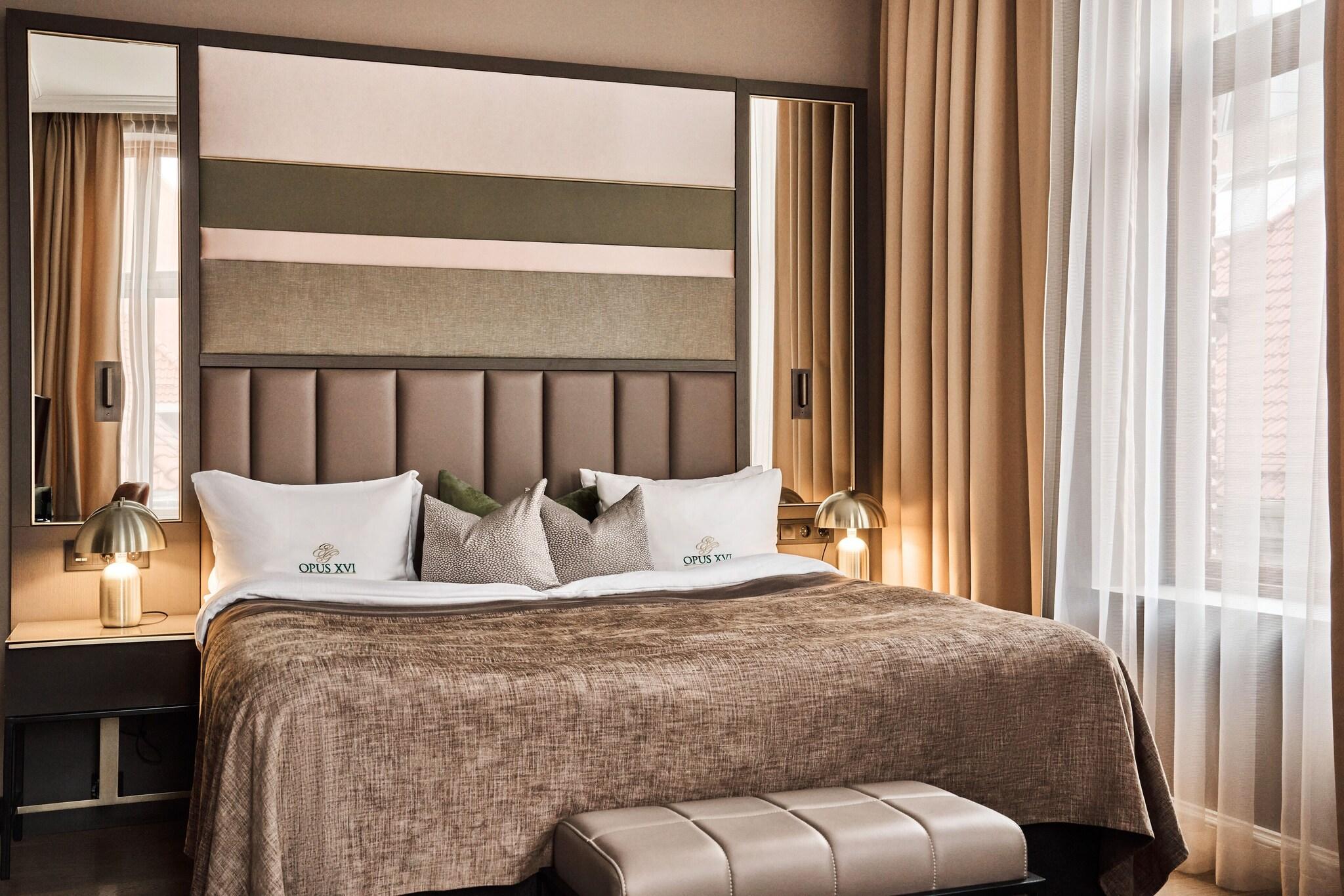 Double Superior City View