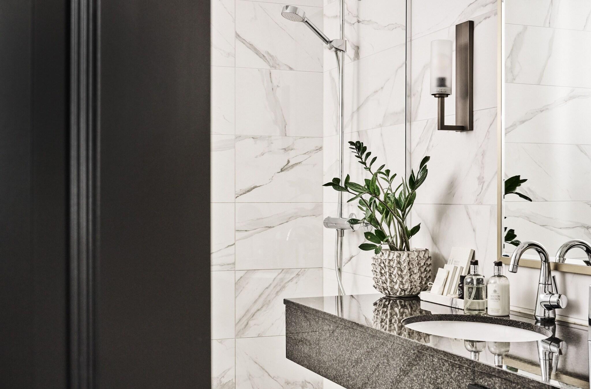 Double Deluxe City View