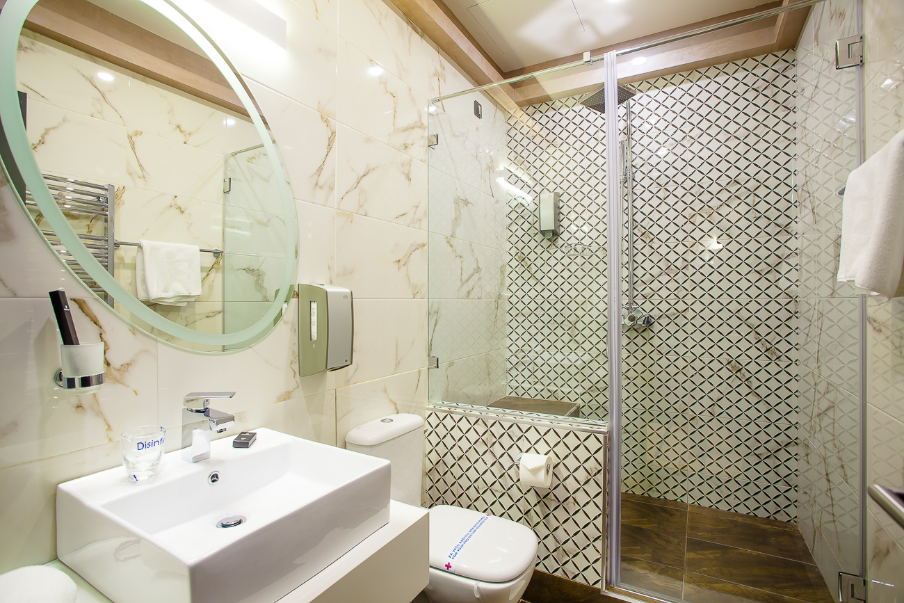 Double or Twin Deluxe