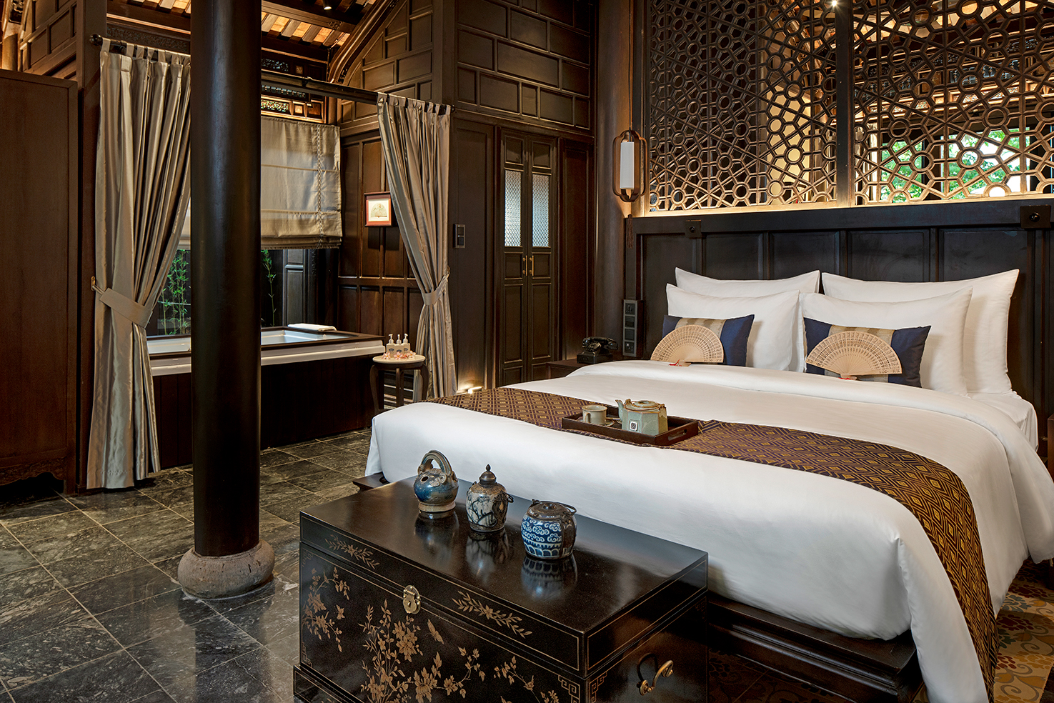 Double King Size Bed