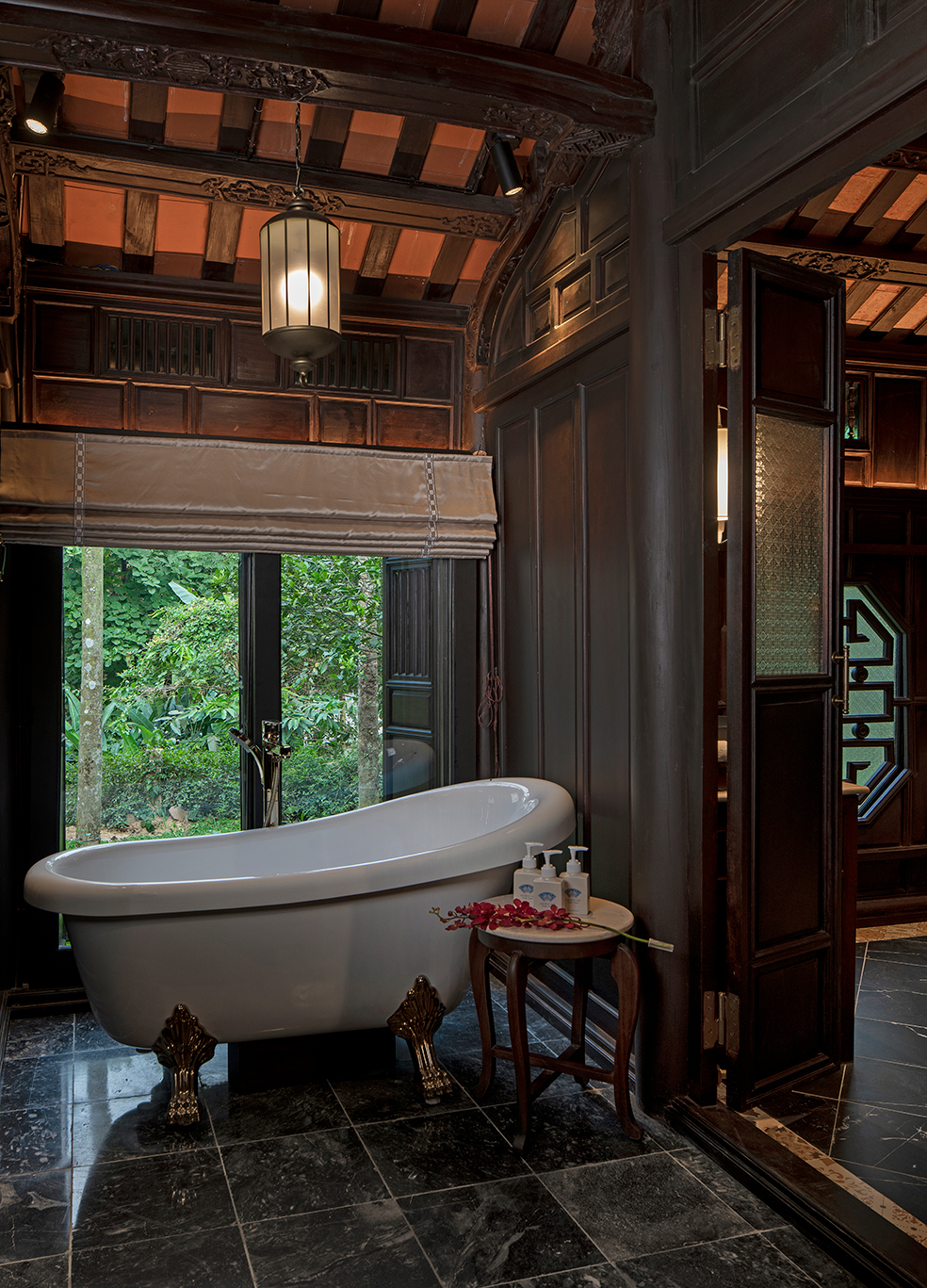 Double King Size Bed