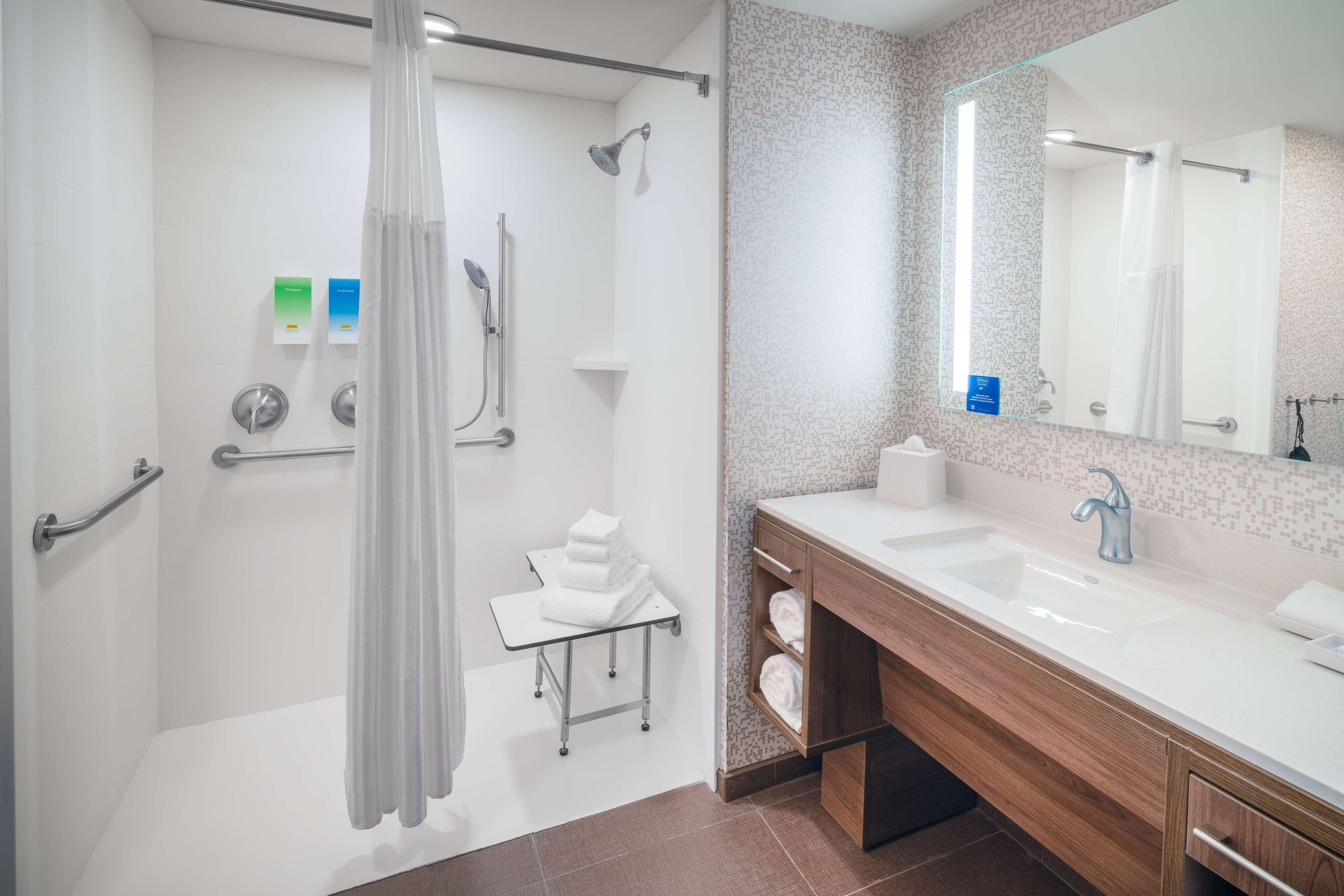 Suite King Bed Non Smoking