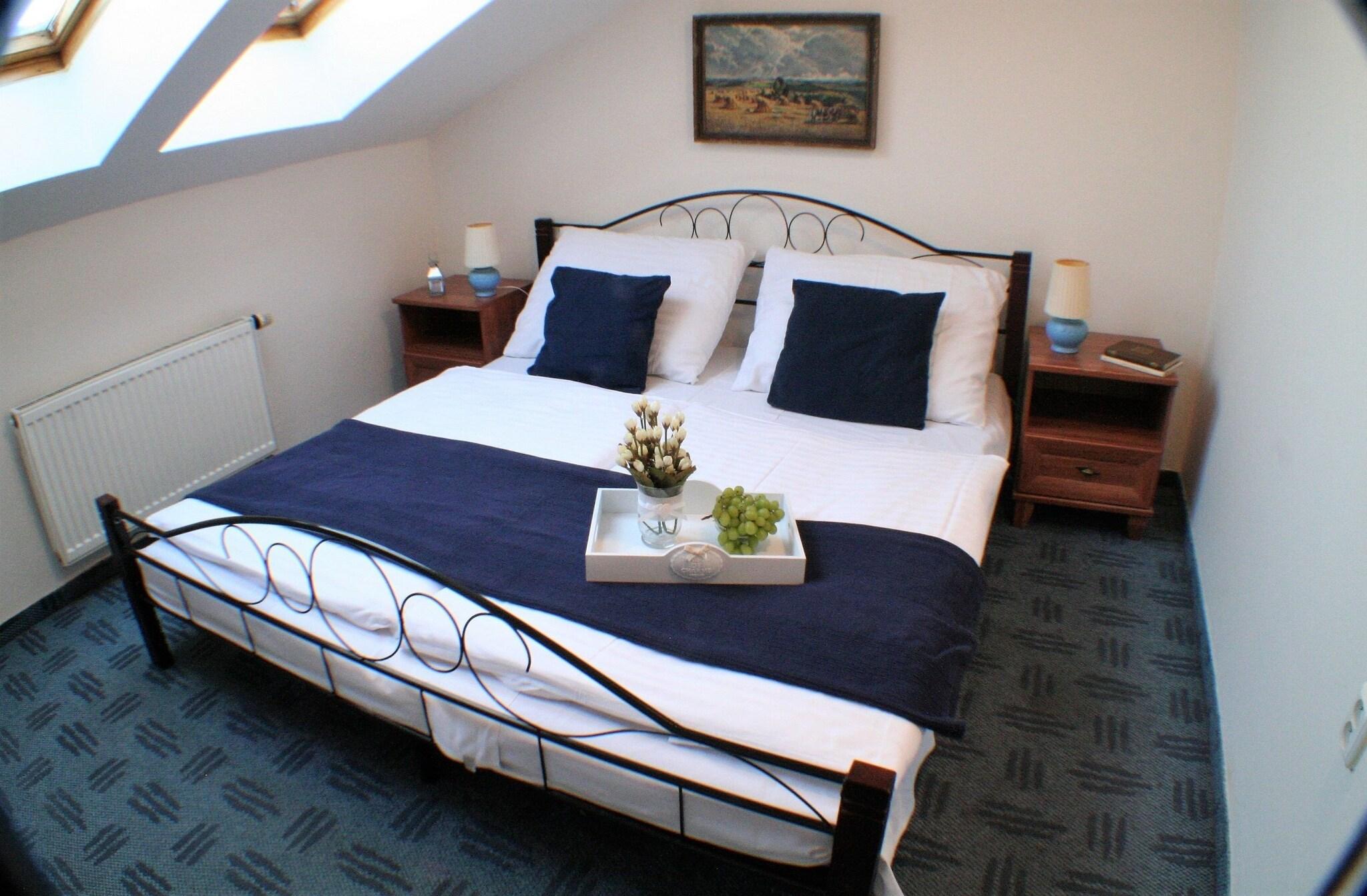 Apartment Capacity 4