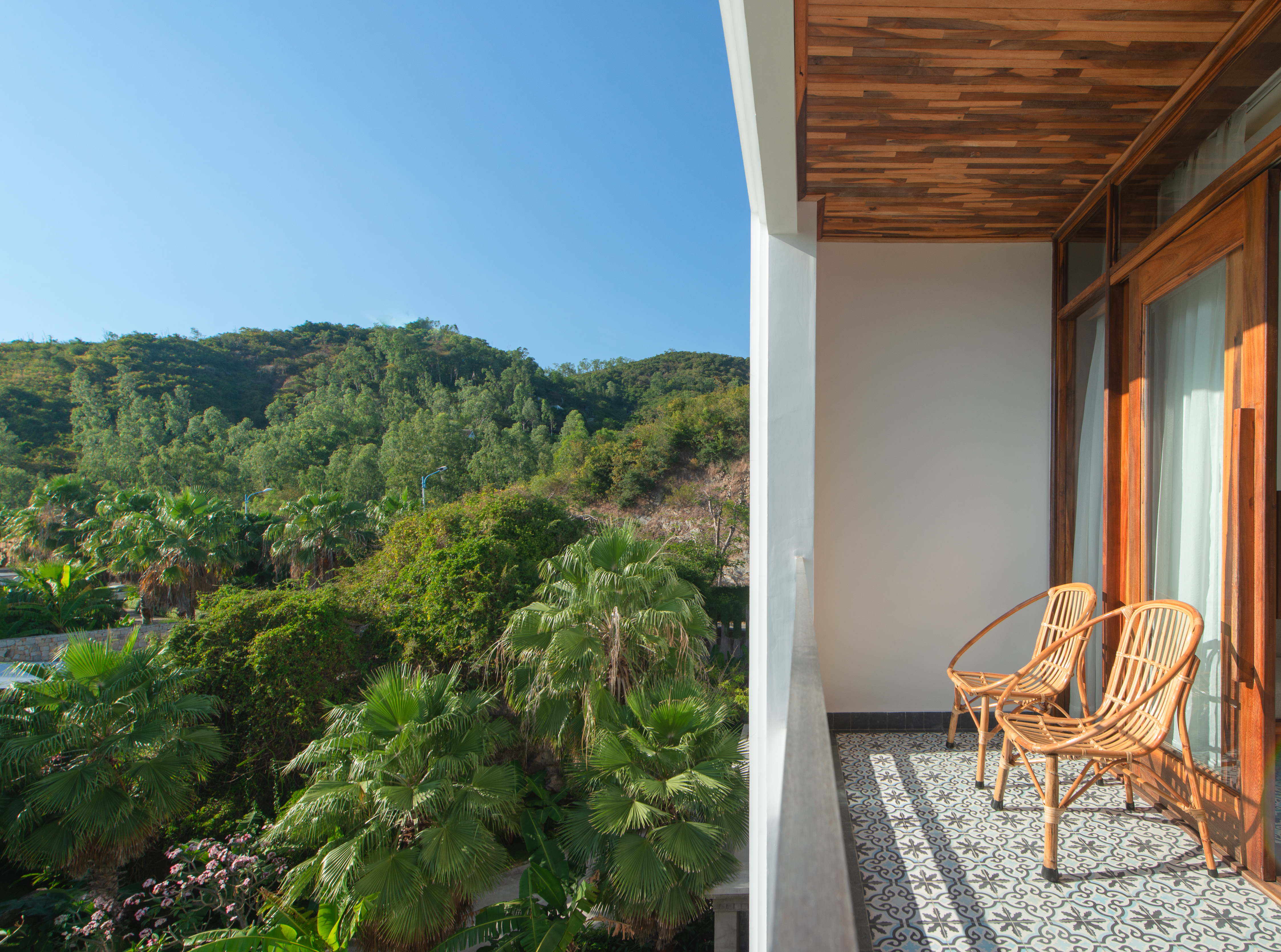 Twin Sea View with Balcony