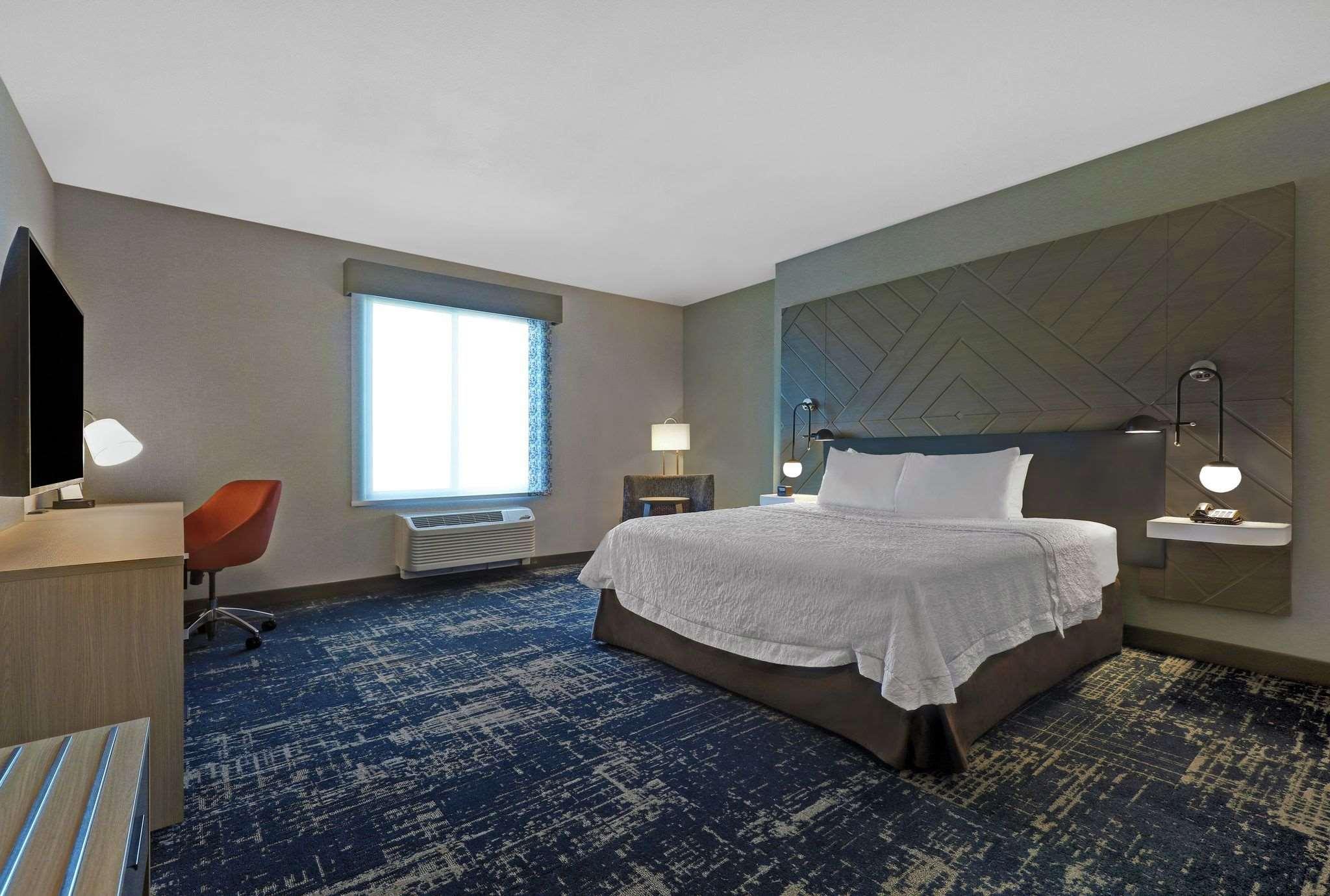 Room King Bed Non Smoking