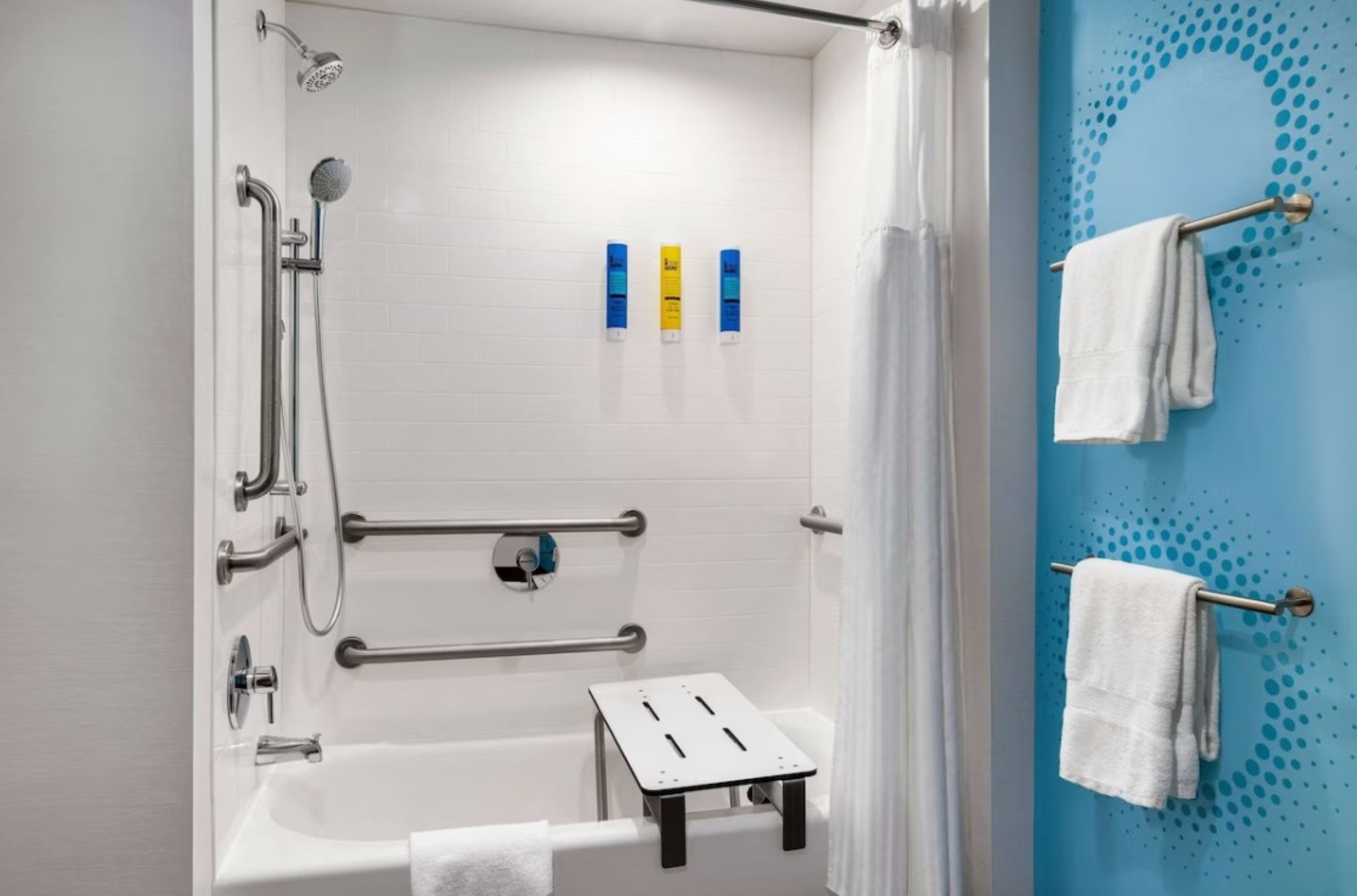 Room Accessible-two Queen Beds