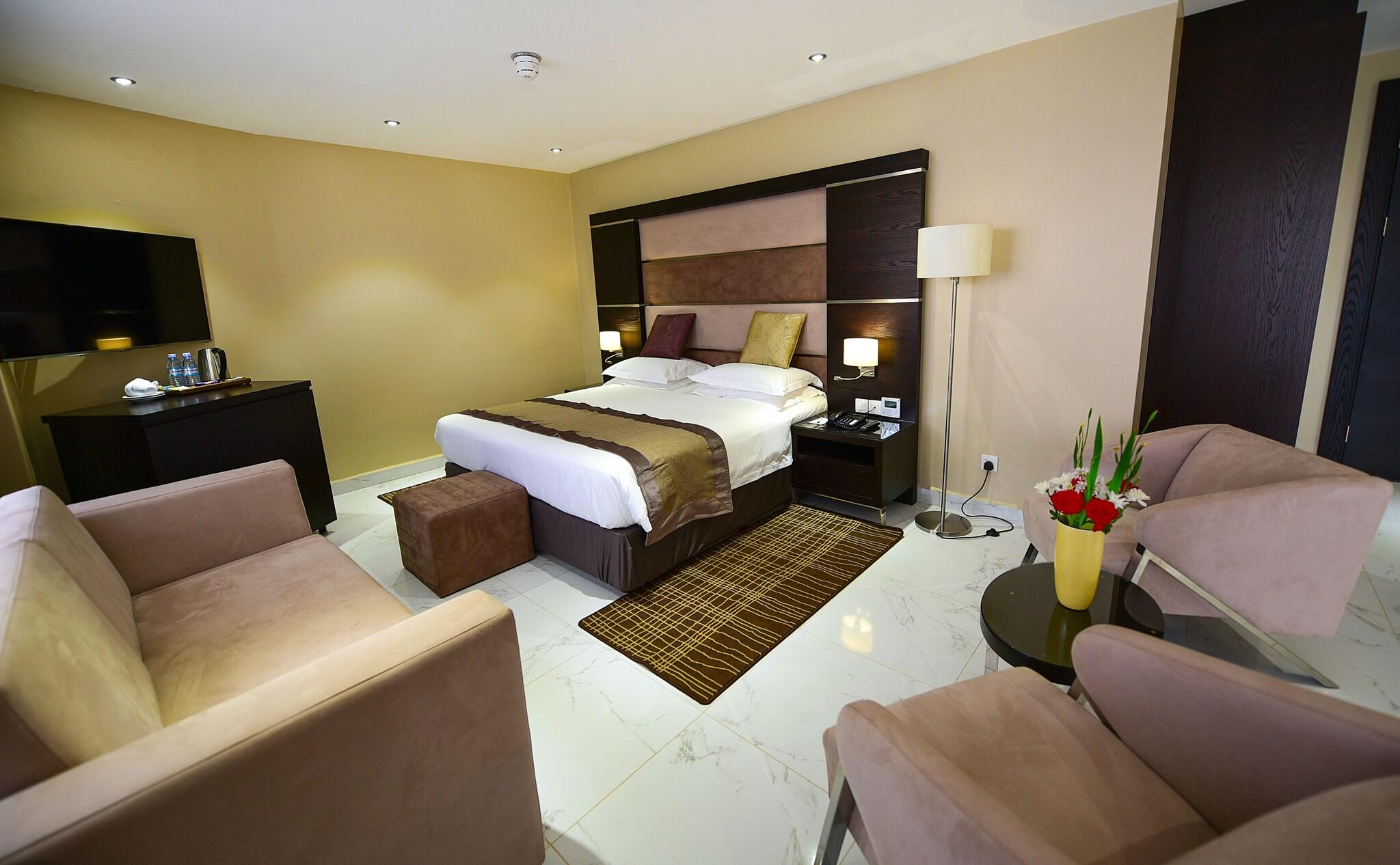 Double Club City View