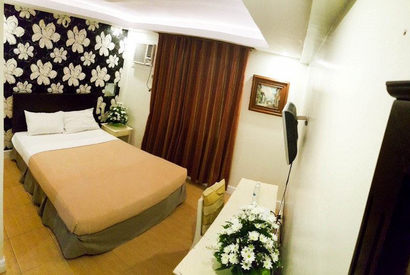 Double Superior Queen Bed