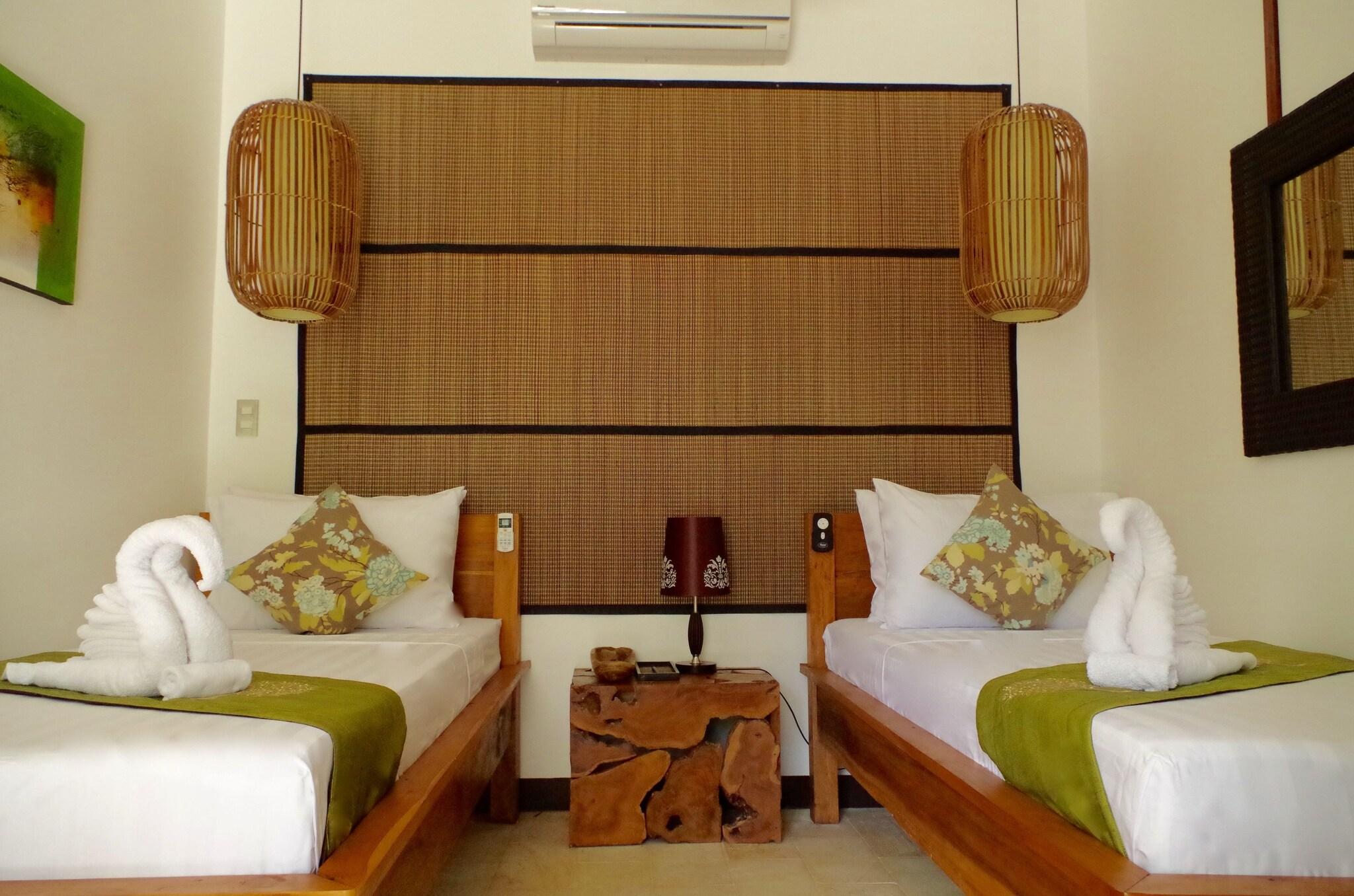 Family Room Three Beds