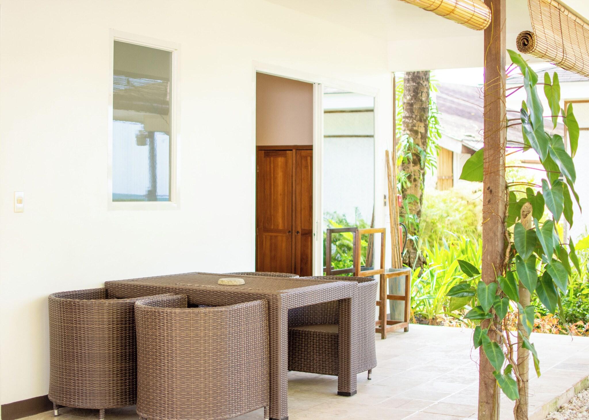 Family Room Three Beds