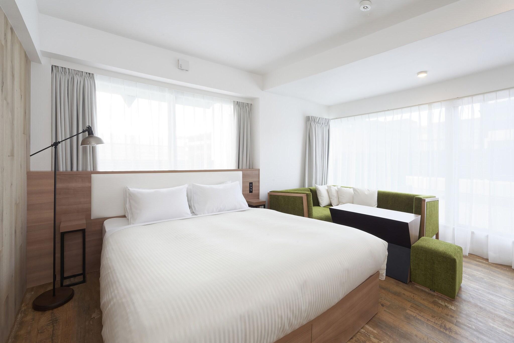 Double Queen Bed Non Smoking