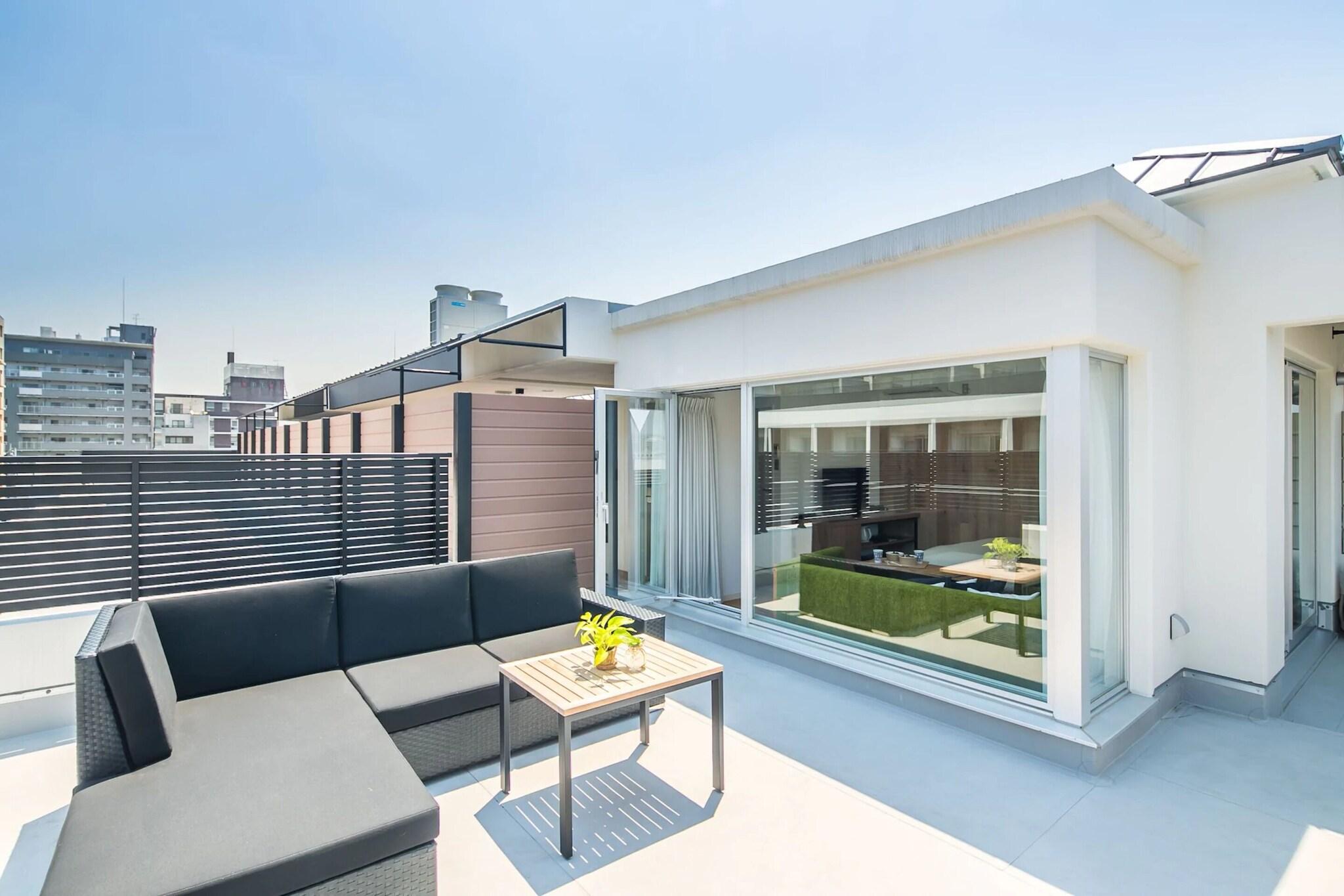 Double Queen Bed Non Smoking