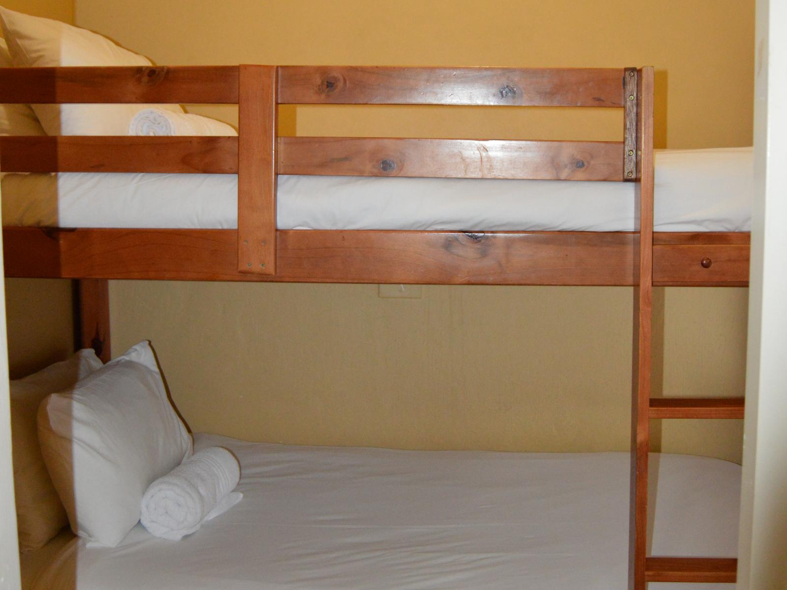 Family Room Queen Size Bed