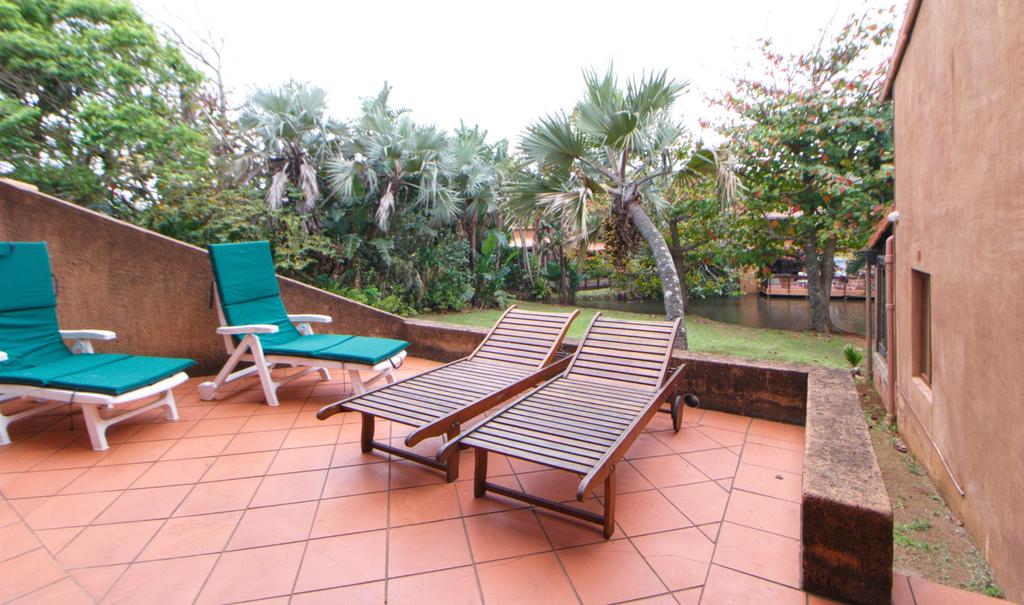 Twin with Kitchenette