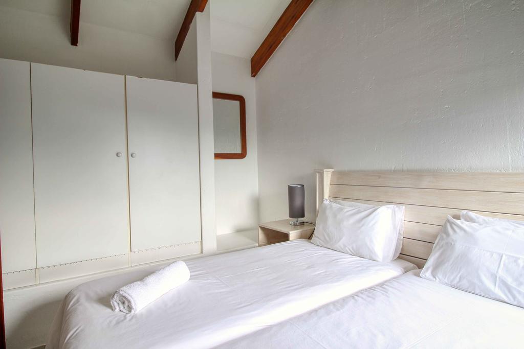 Apartment with Kitchenette